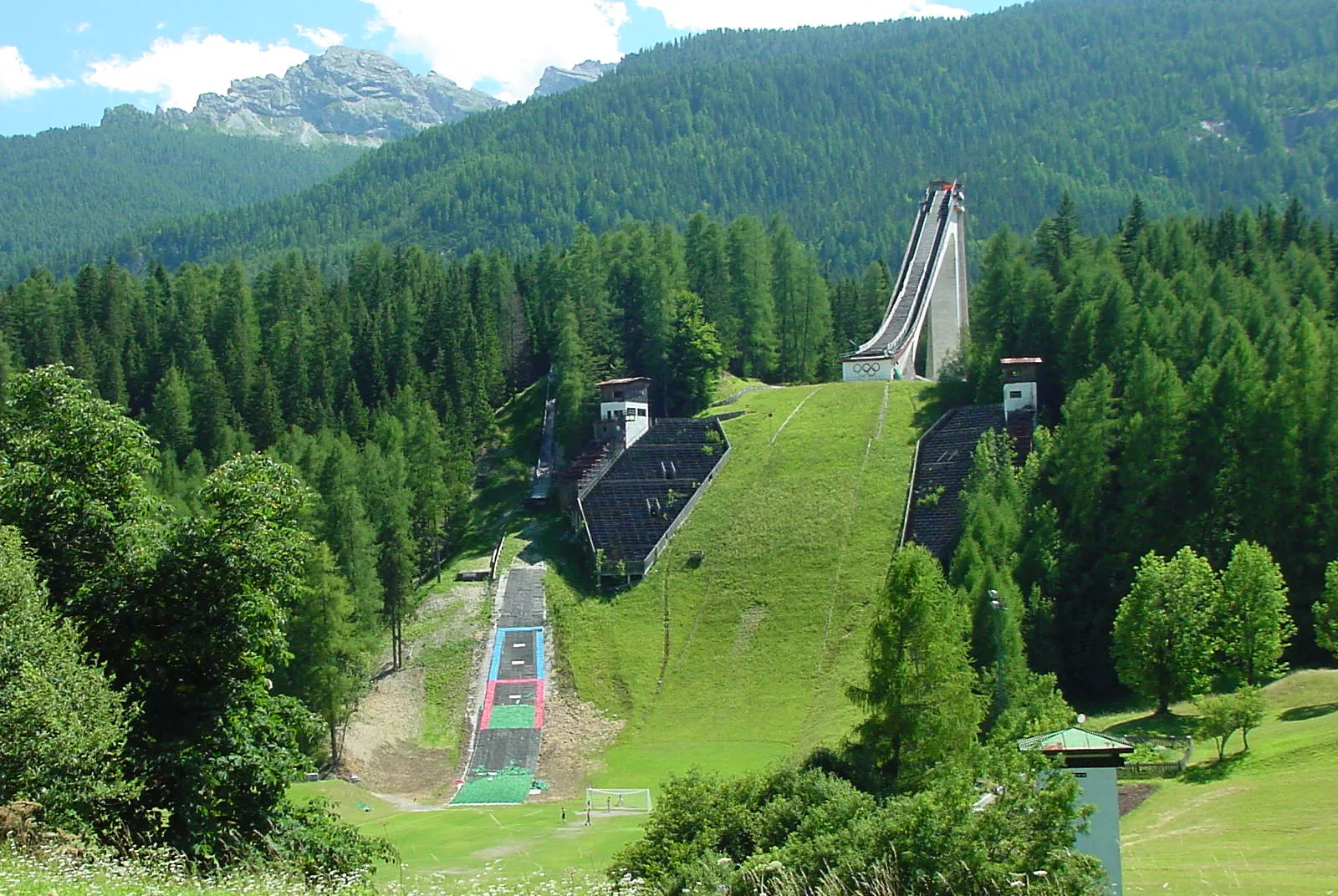 Photo showing: in Cortina d'Ampezzo (Trampolino Olimpico Italia). Site of the Nordic Ski Jumping competitions during the 1956 Winter Olympics (NH K90 - NC K90/15).