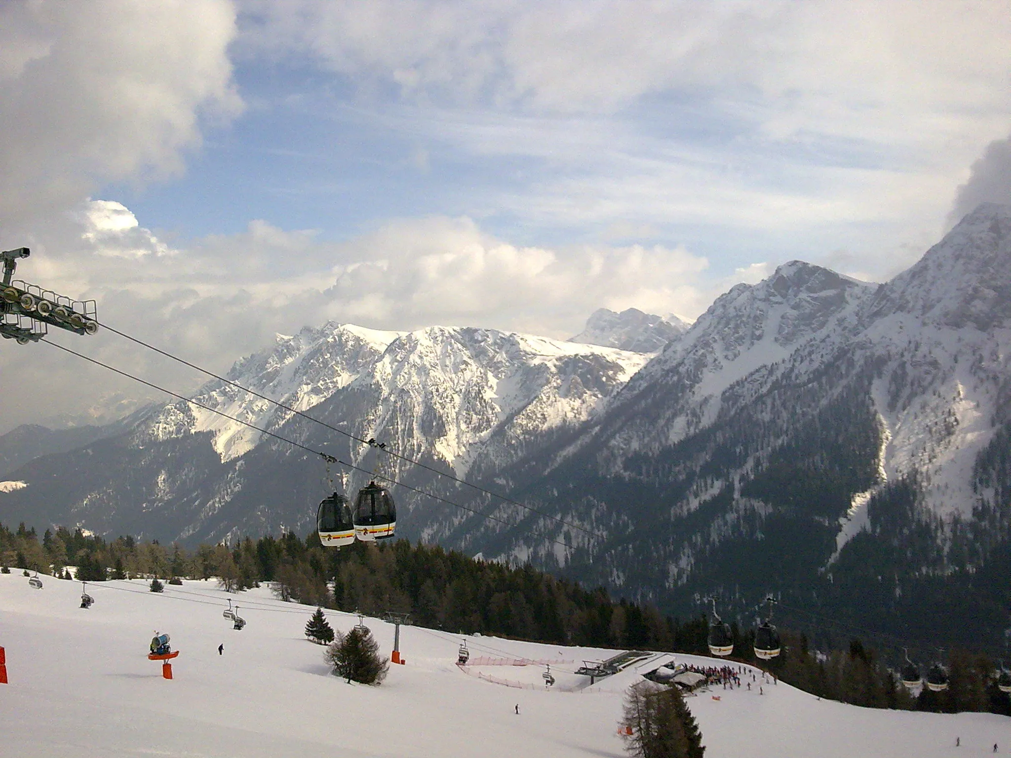 Photo showing: kronplatz