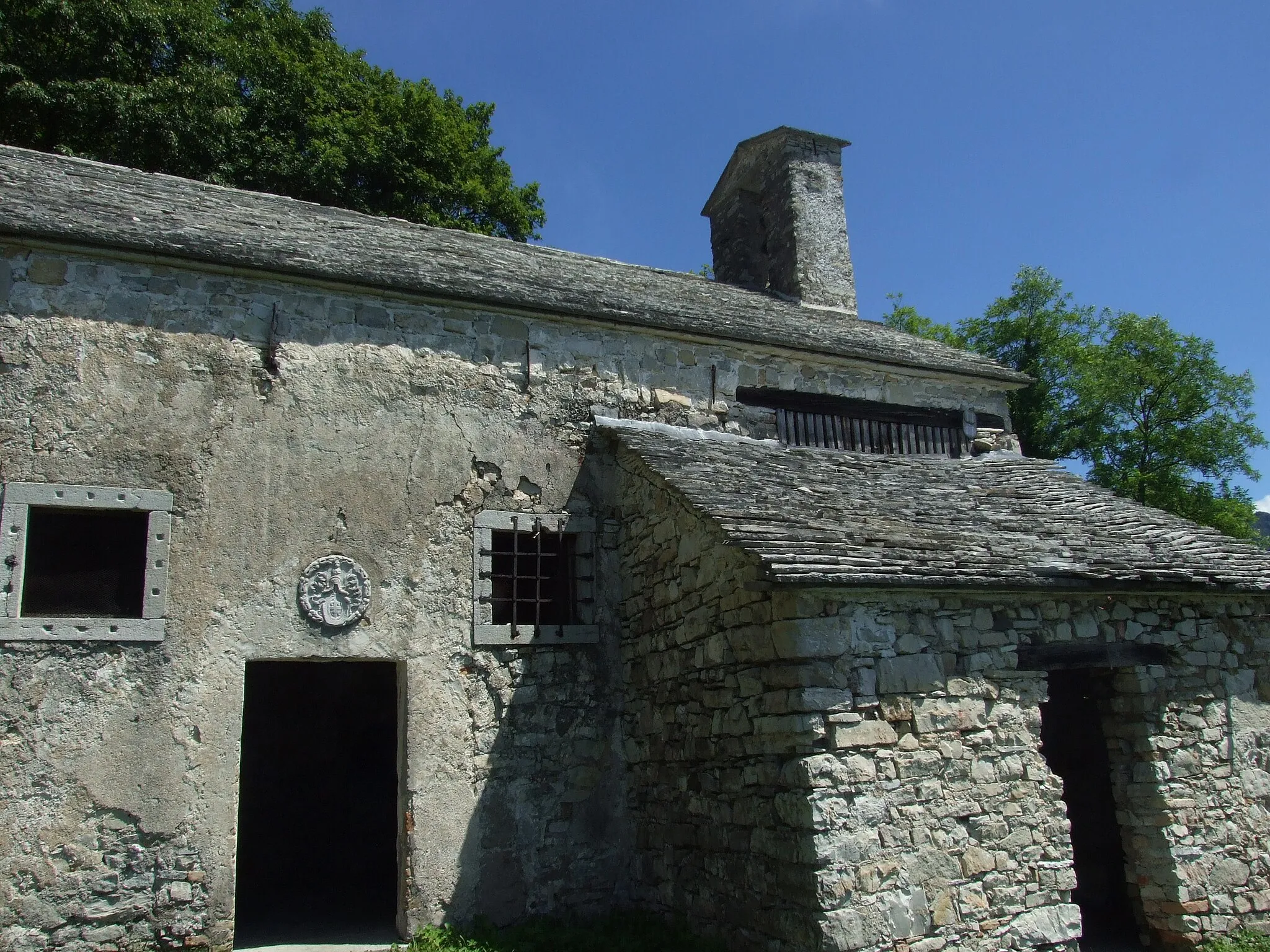 Photo showing: The hermitage of saint Andrea, over the town of Polpet, (mount Serva)