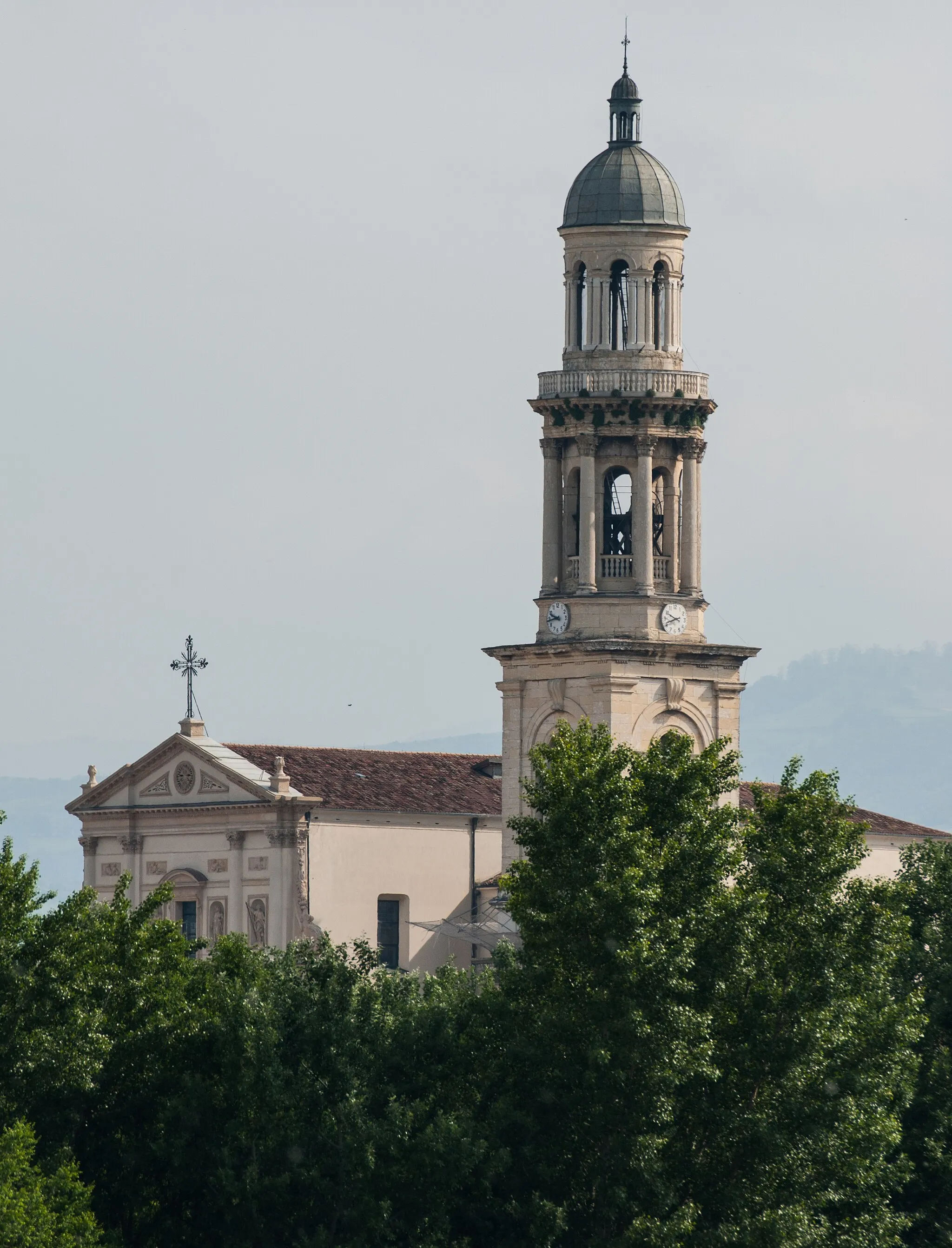Photo showing: Chiesa di San Michele Extra dal Sud