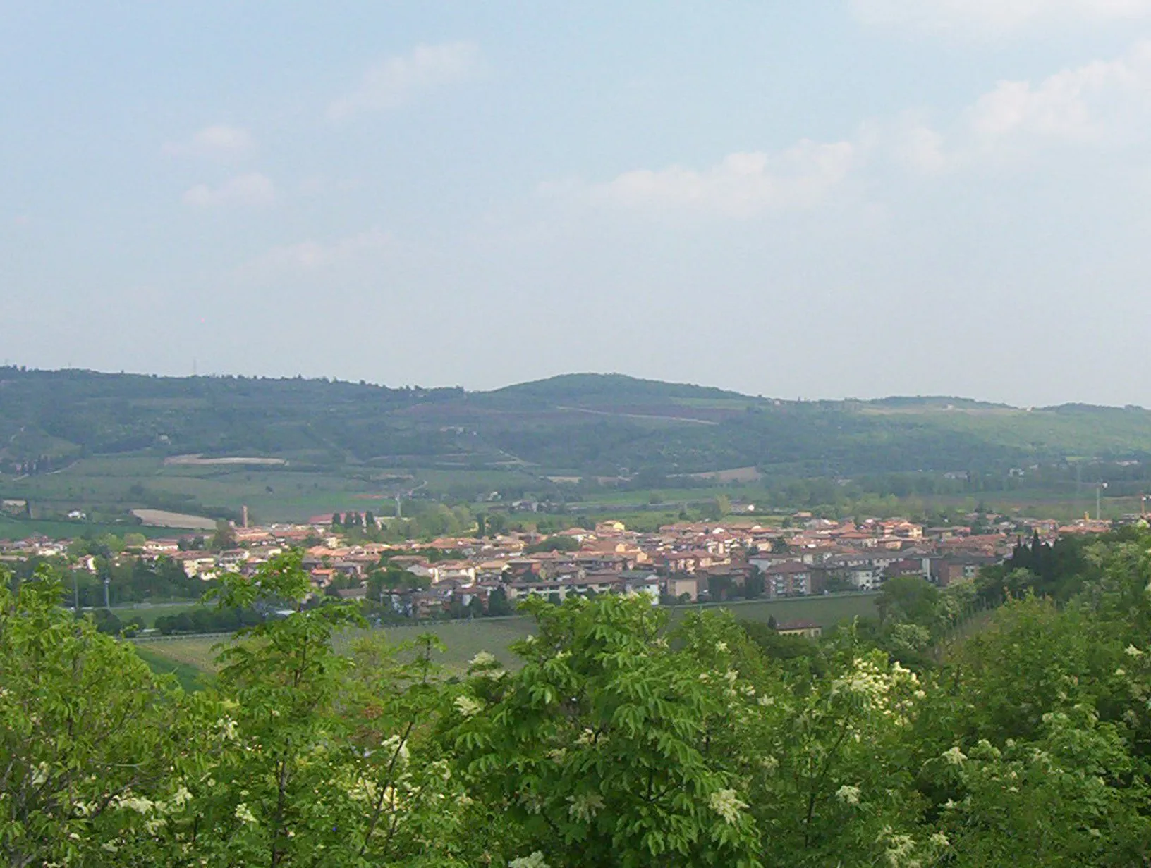 Photo showing: Panorama di Montorio (frazione di Verona)