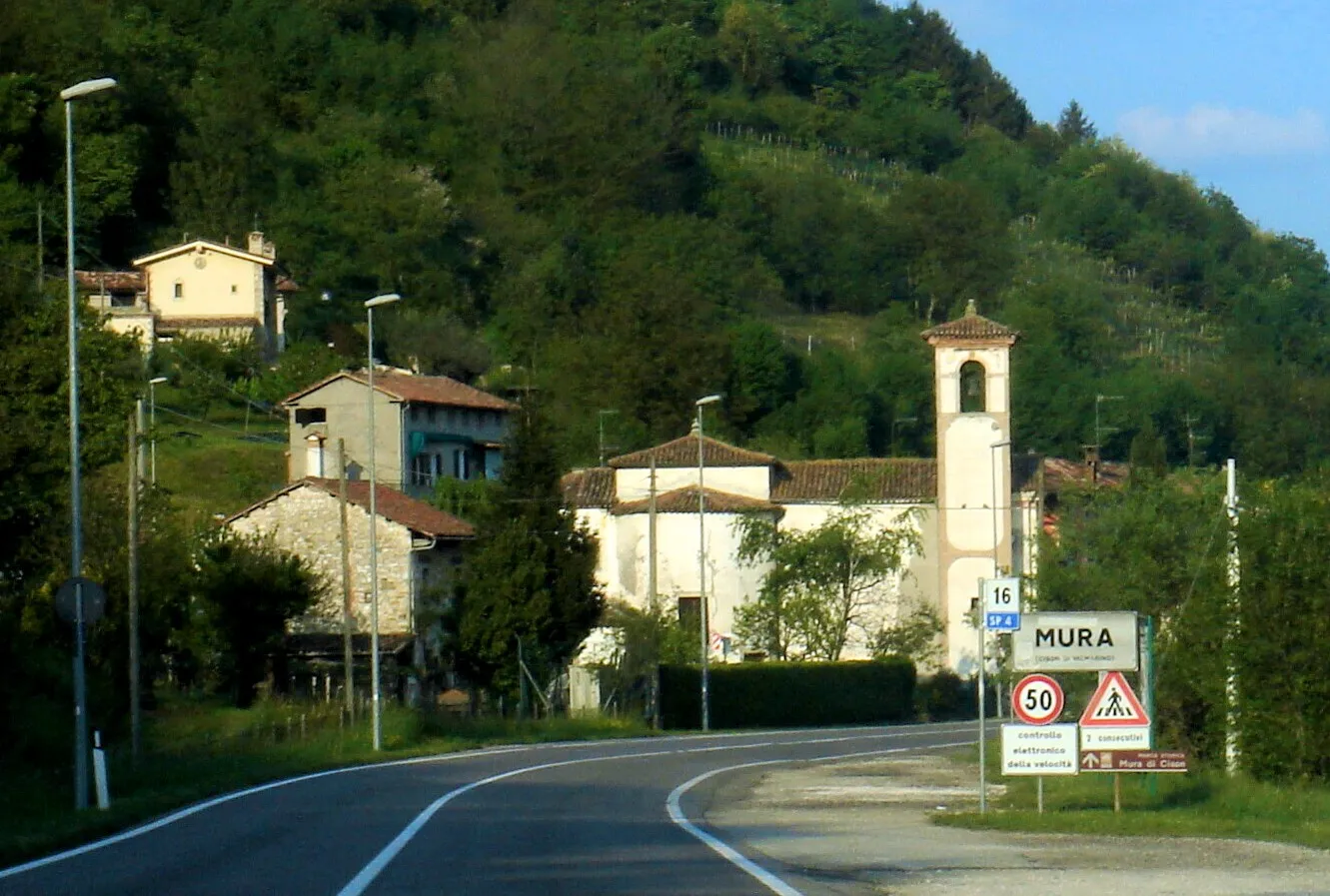 Photo showing: Mura (Cison di Valmarino), Treviso, Italy