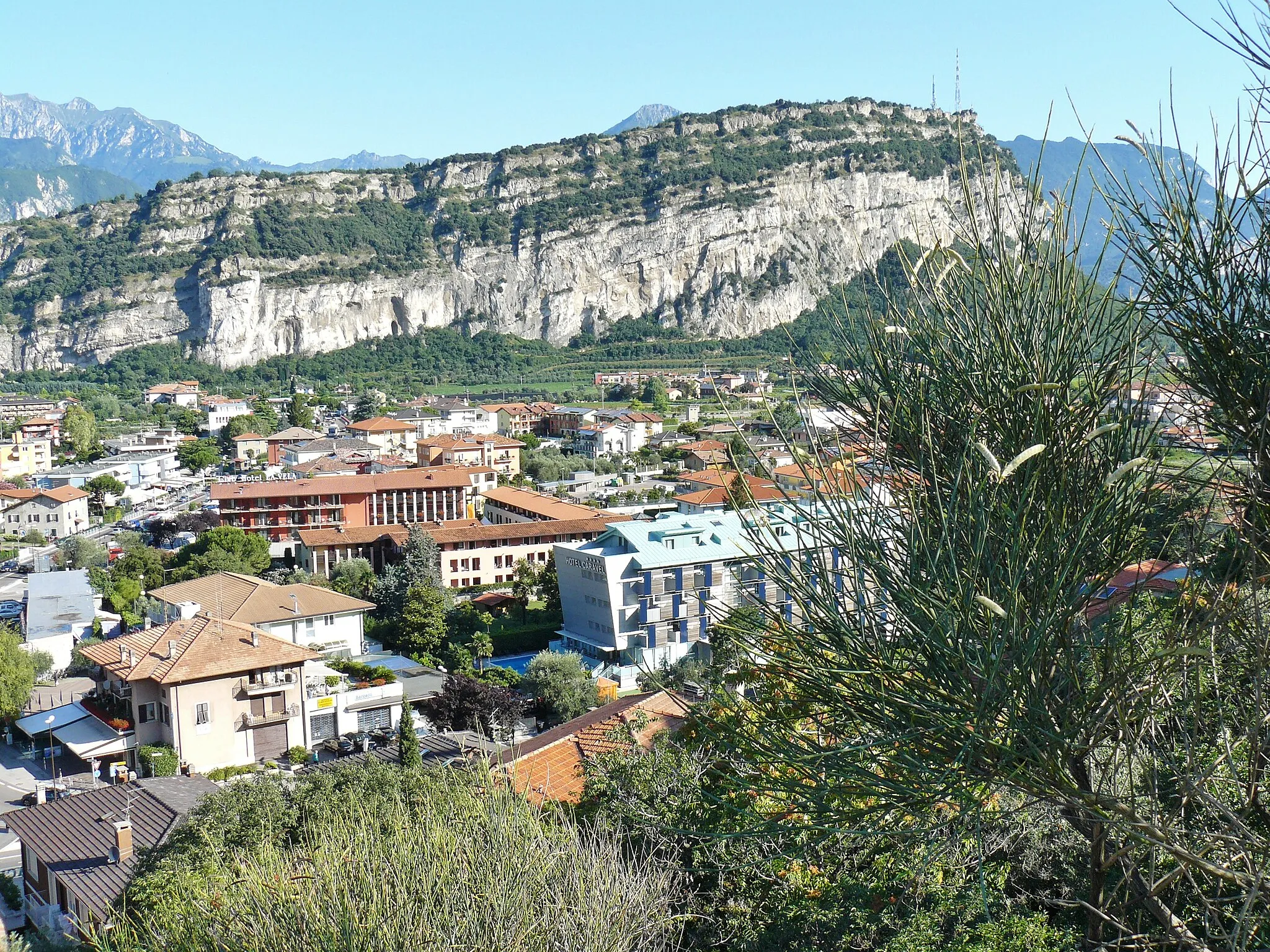 Photo showing: Torbole & Monte Brione