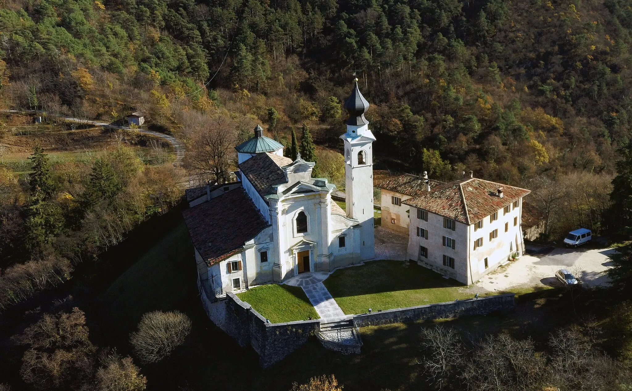 Photo showing: Ala (Trentino, Italy), Saint Valentine sanctuary