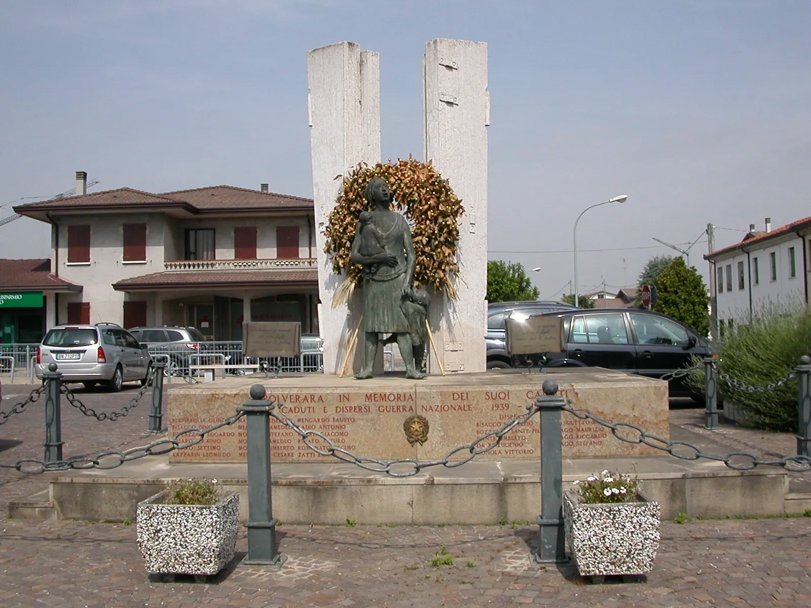 Photo showing: Memorial in Polverara (Padua)