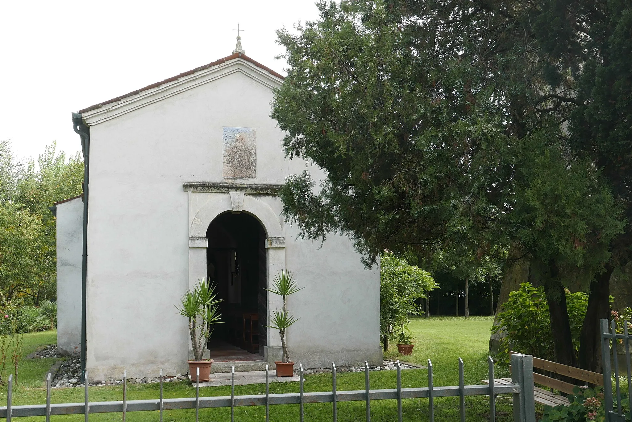 Photo showing: Antica chiesetta di San Benedetto facciata