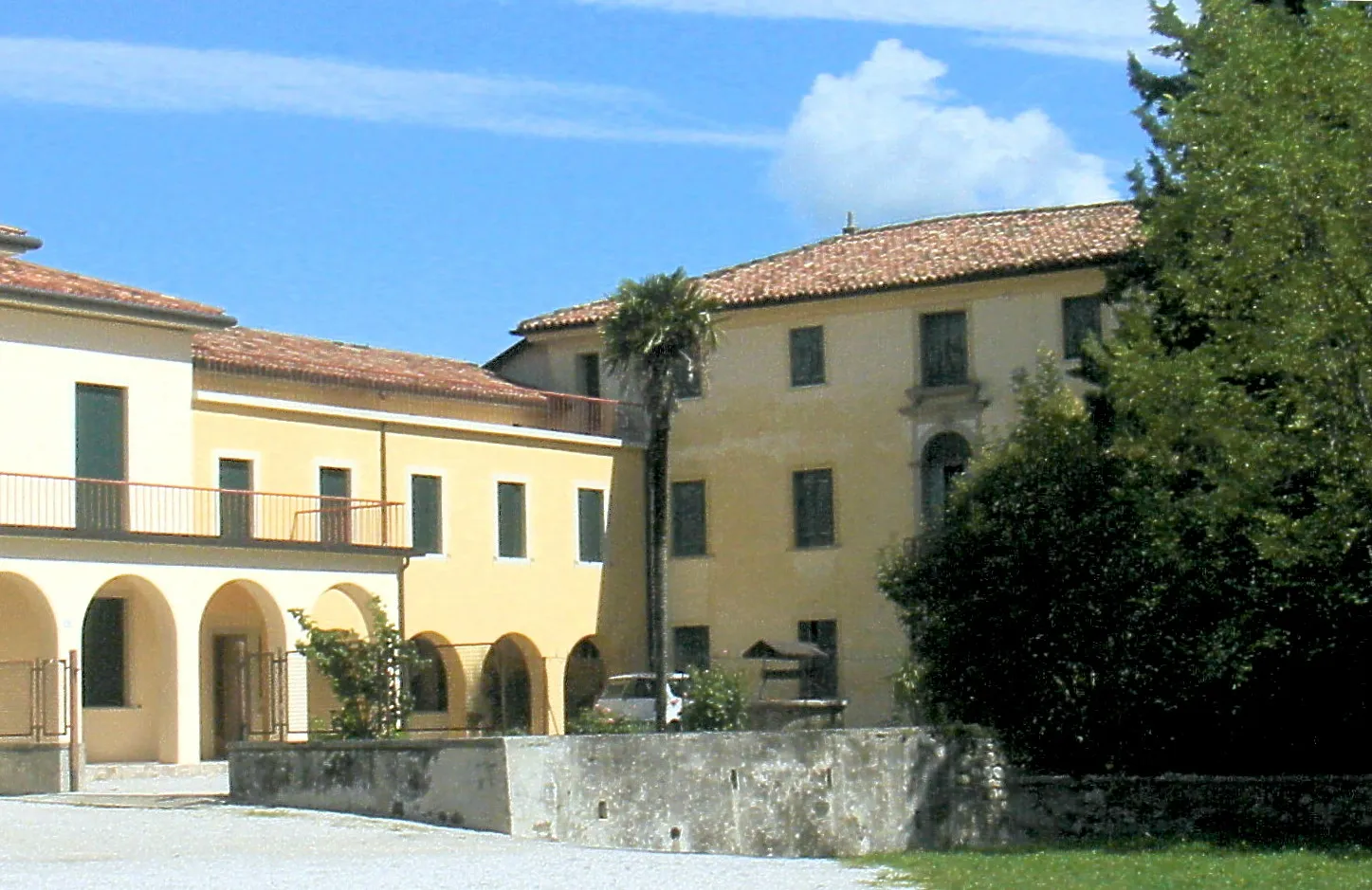 Photo showing: Colle Umberto (Treviso, Italia): Villa San Tommaso (XVIII sec.), canonica della chiesa parrocchiale.