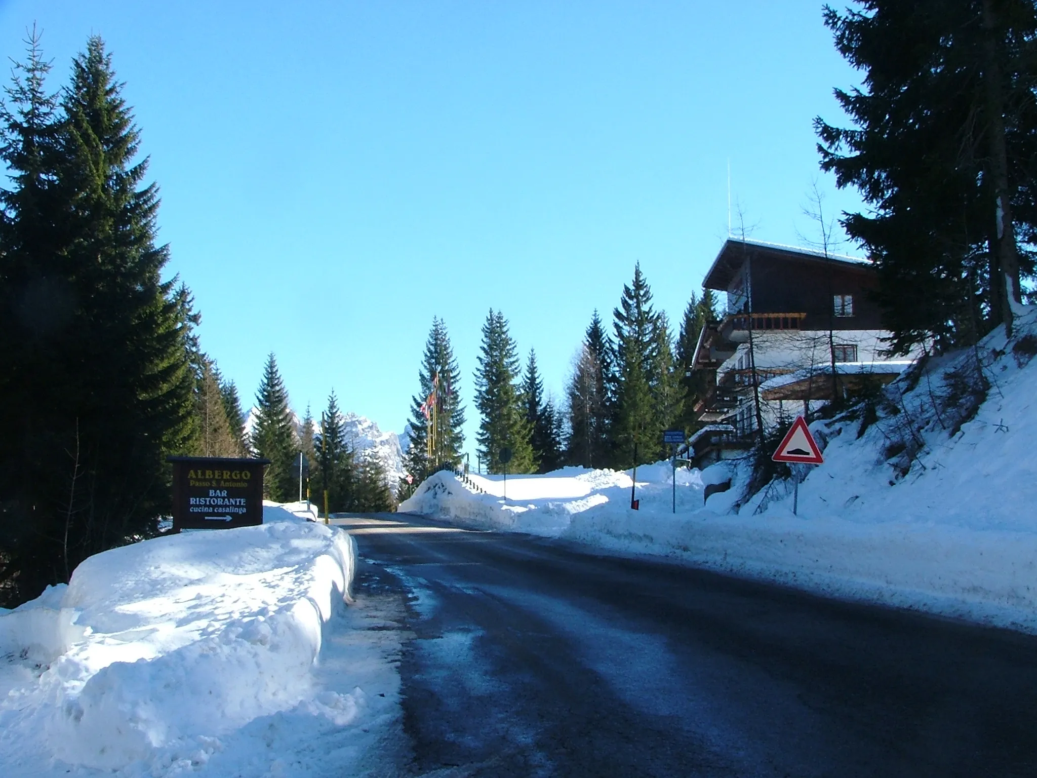 Photo showing: Passo Monte Zovo o di S.Antonio, Auronzo di Cadore, Belluno, Dolomites, Veneto, Italy