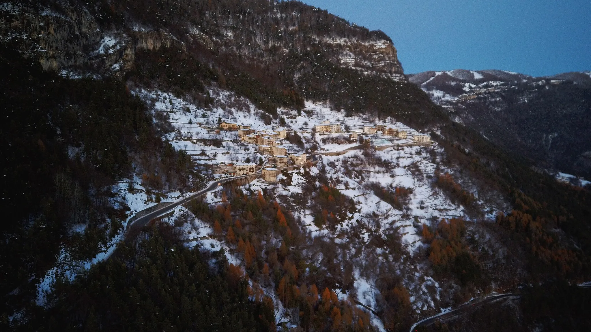 Photo showing: Scottini, Pornal and Dieneri (Terragnolo, Trentino, Italy)