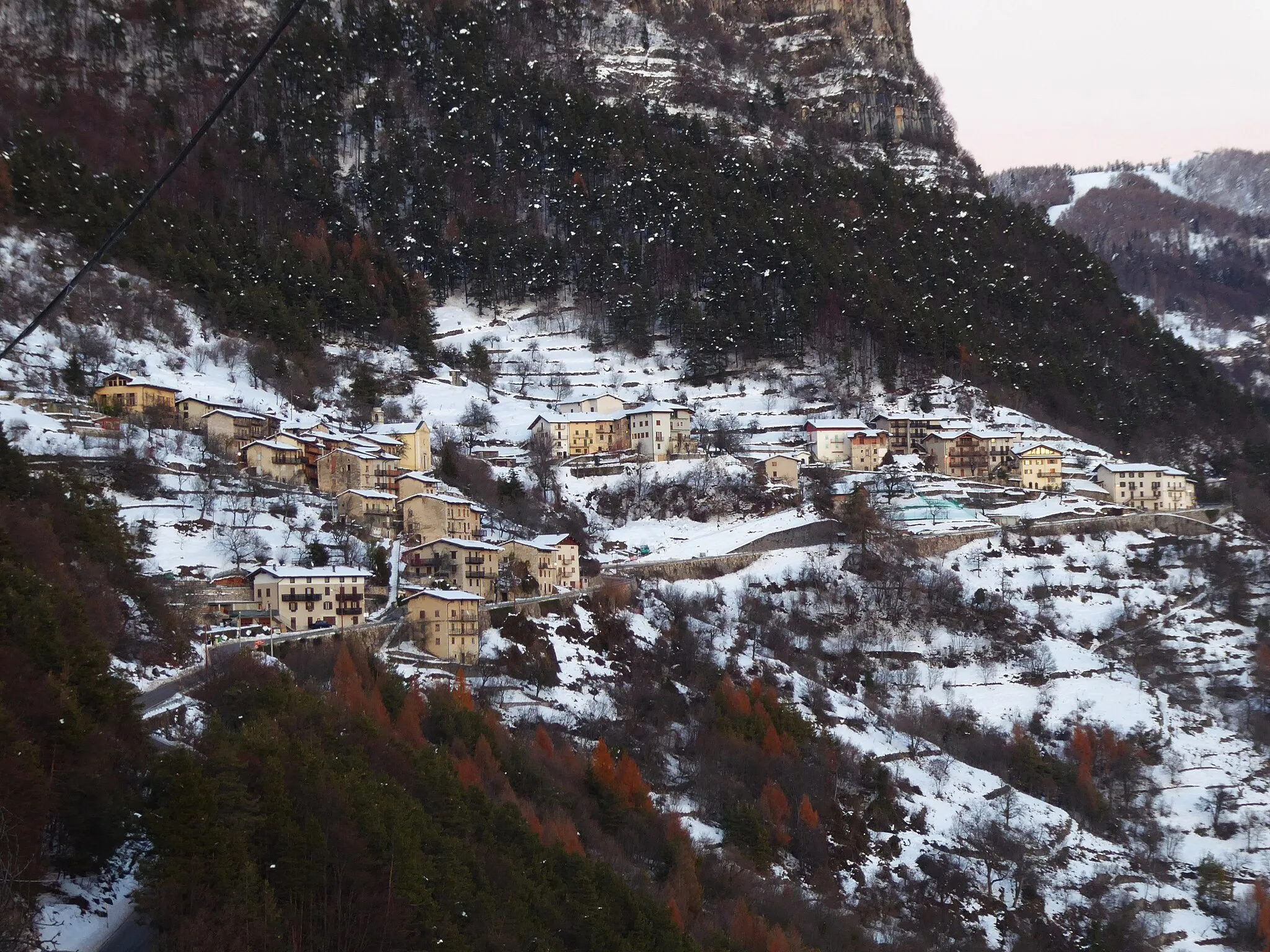 Photo showing: Scottini, Pornal and Dieneri (Terragnolo, Trentino, Italy)