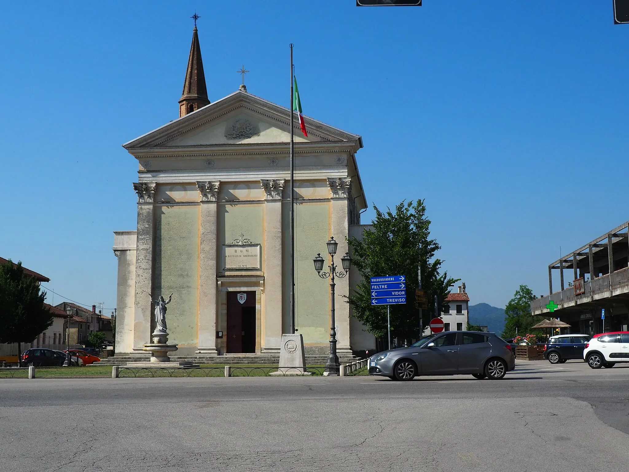 Photo showing: Bigolino, frazione di Valdobbiadene: chiesa parrocchiale di San Michele Arcangelo.