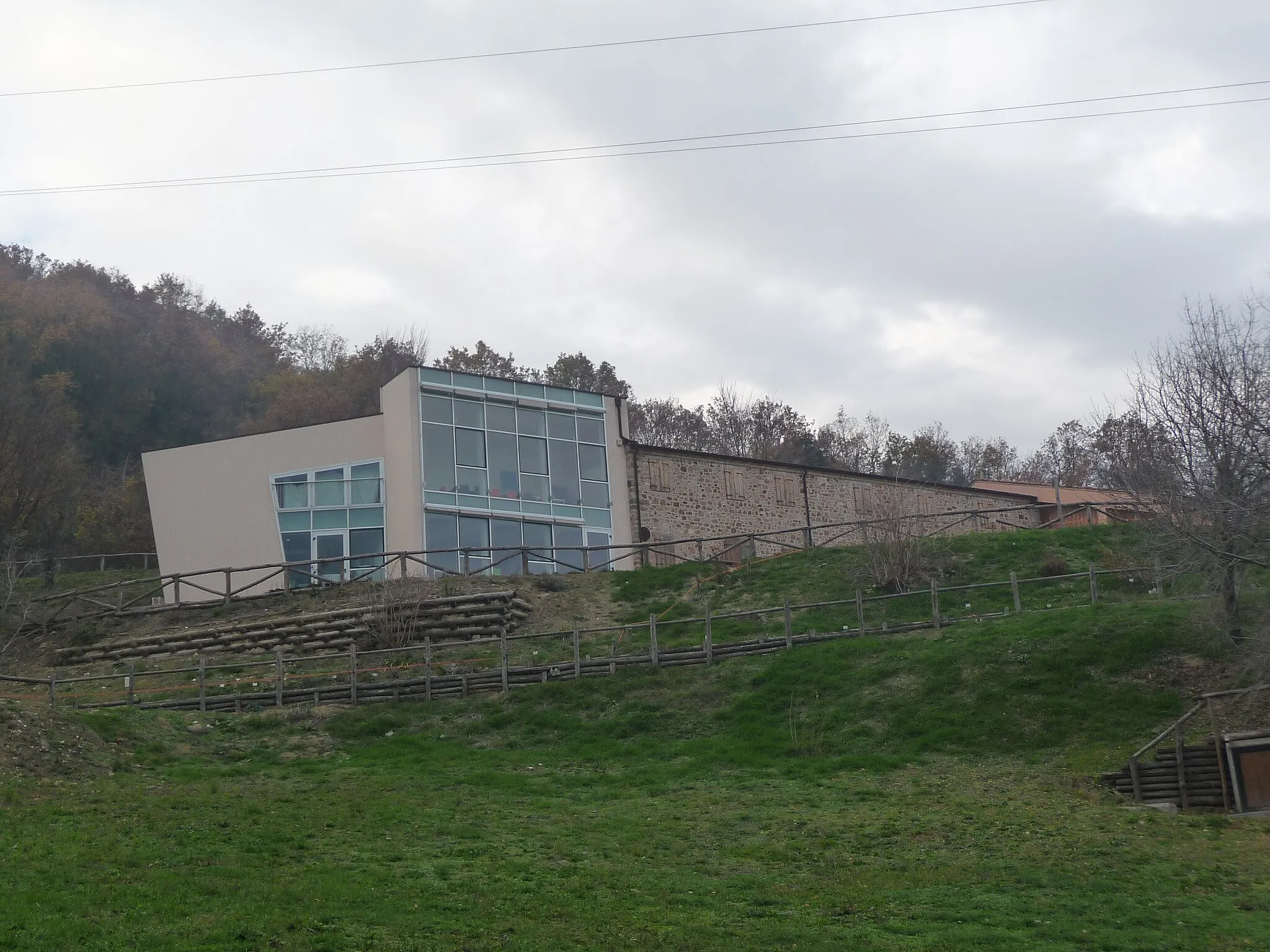 Photo showing: Ostello e Centro di Educazione Naturalistica Casa Marina