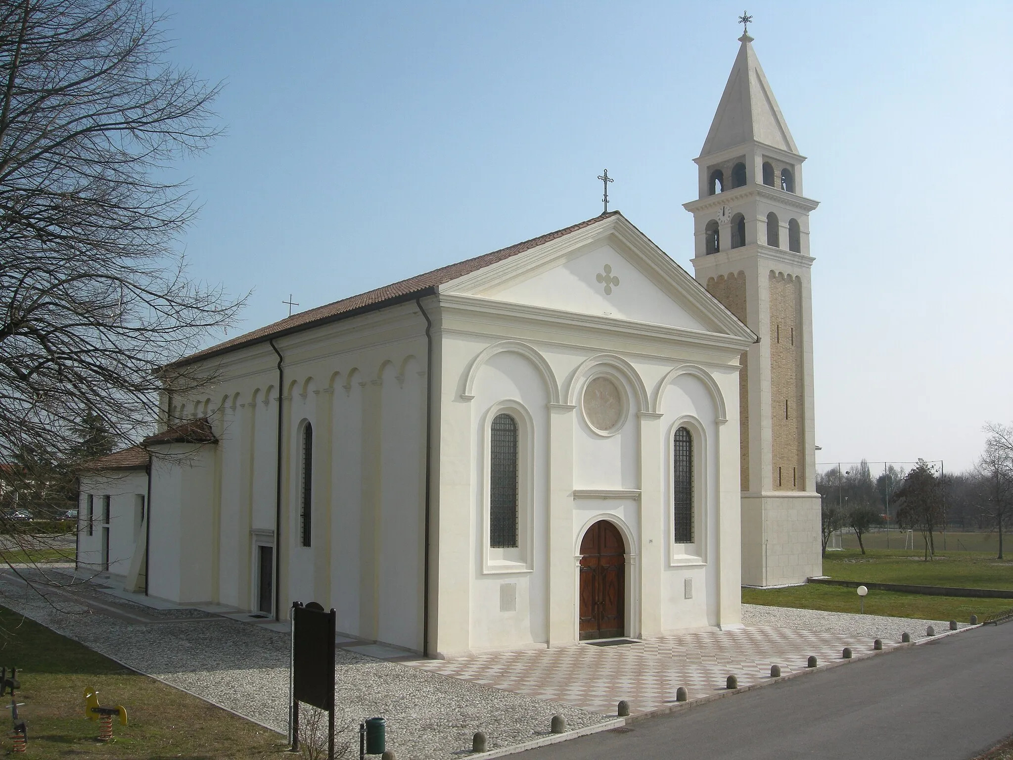 Photo showing: cervellin, opera propria, chiesa di Gorgo al Monticano, lic. GFDL, sono l'autore, data 15/02/2010.