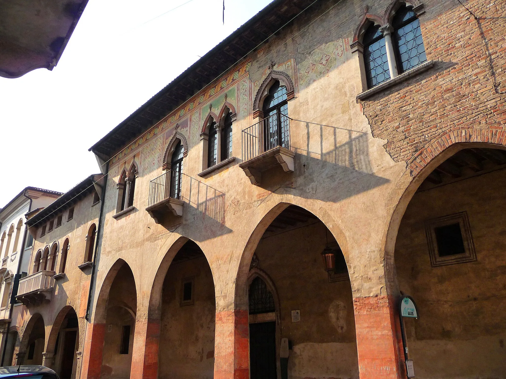 Photo showing: facade of ca da Noal in Treviso (IT)