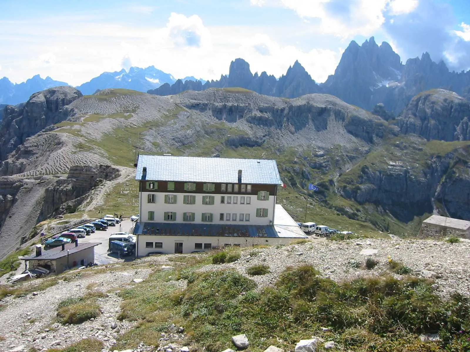 Photo showing: Auronzohütte in den Dolomiten