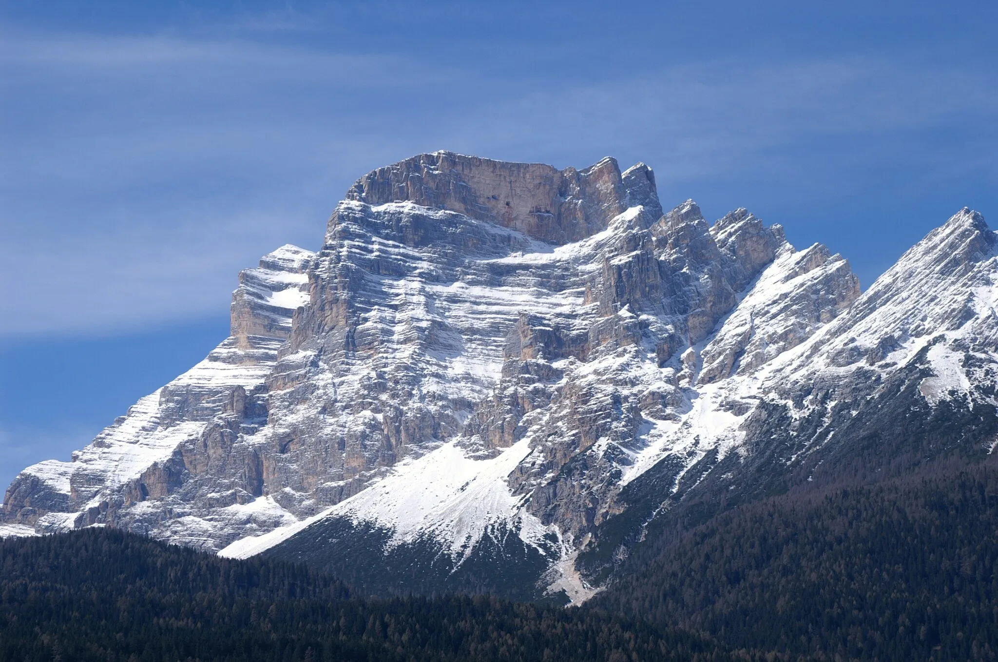 Photo showing: Pelmo da San Vito di Cadore