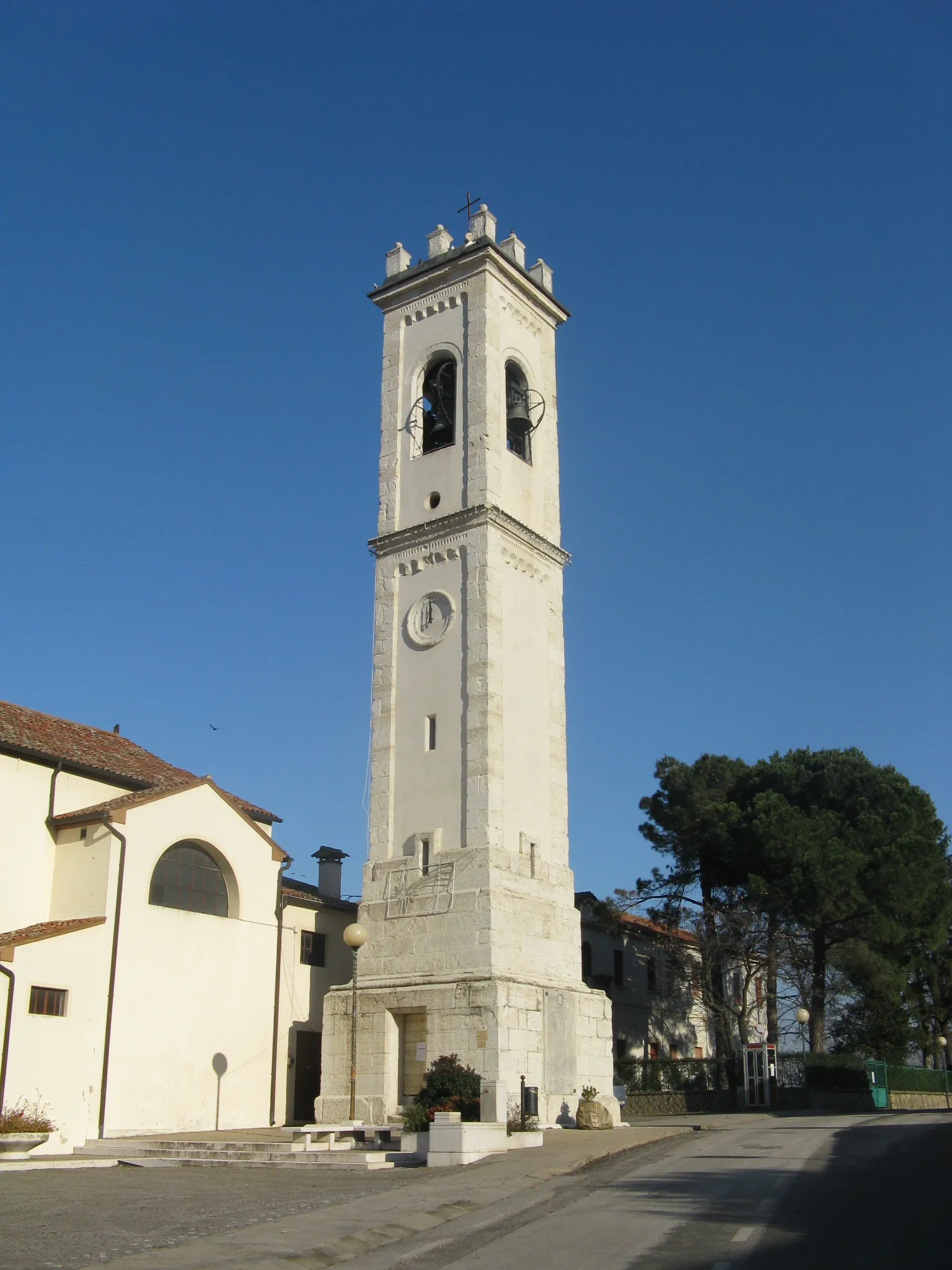 Photo showing: Rovolon, Veneto/Italy, San Giorgio bell tower