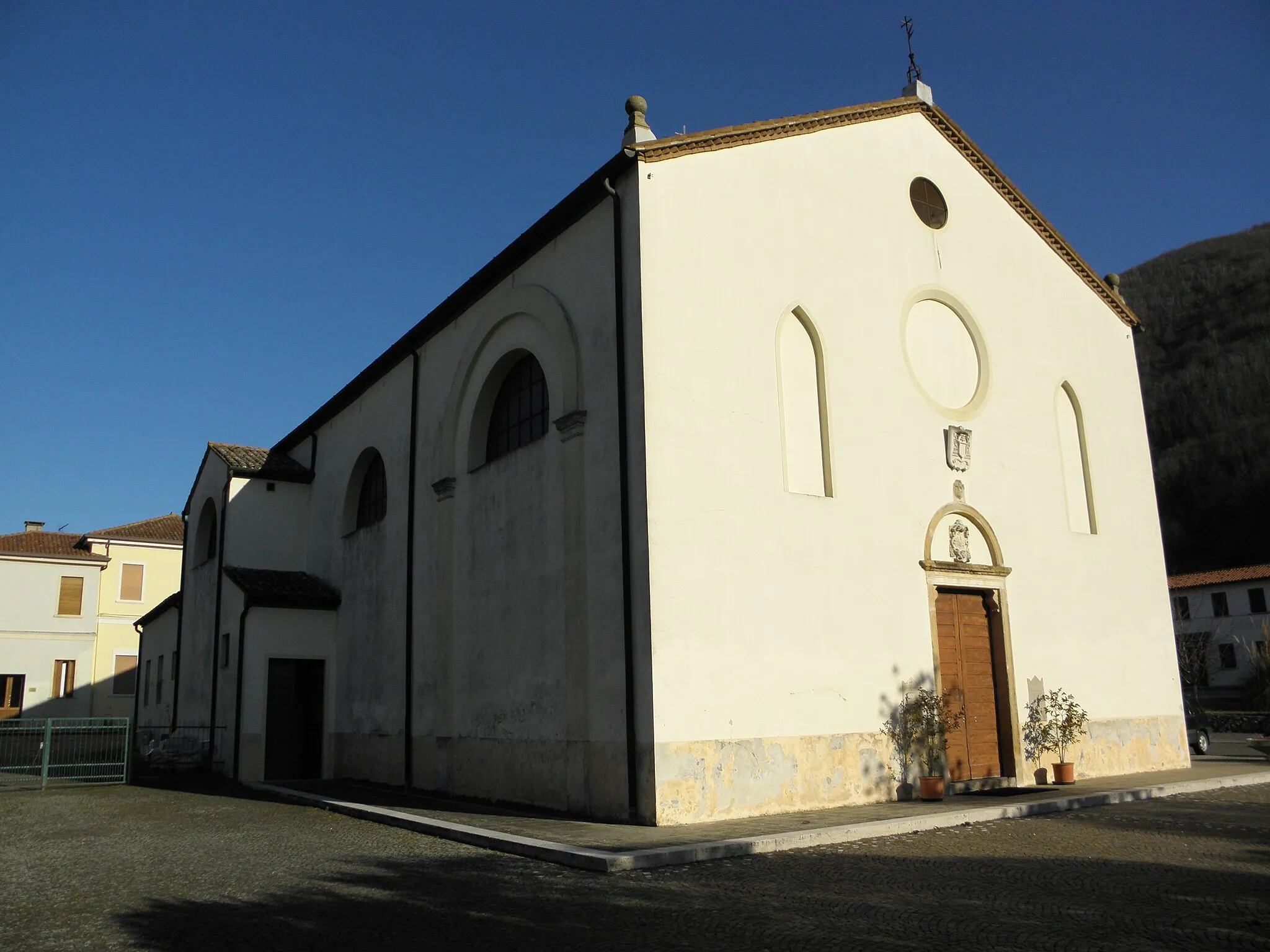 Photo showing: Rovolon, la chiesa parrocchiale di San Giorgio.