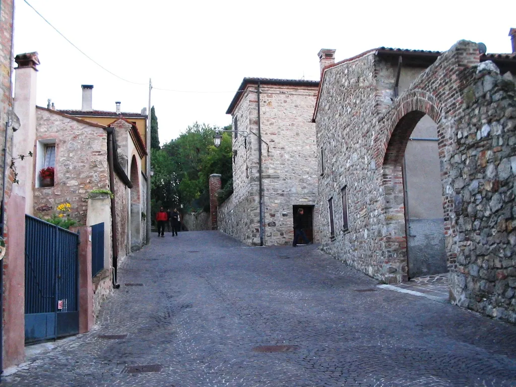 Photo showing: Scorcio del Borgo Medievale di Arquà