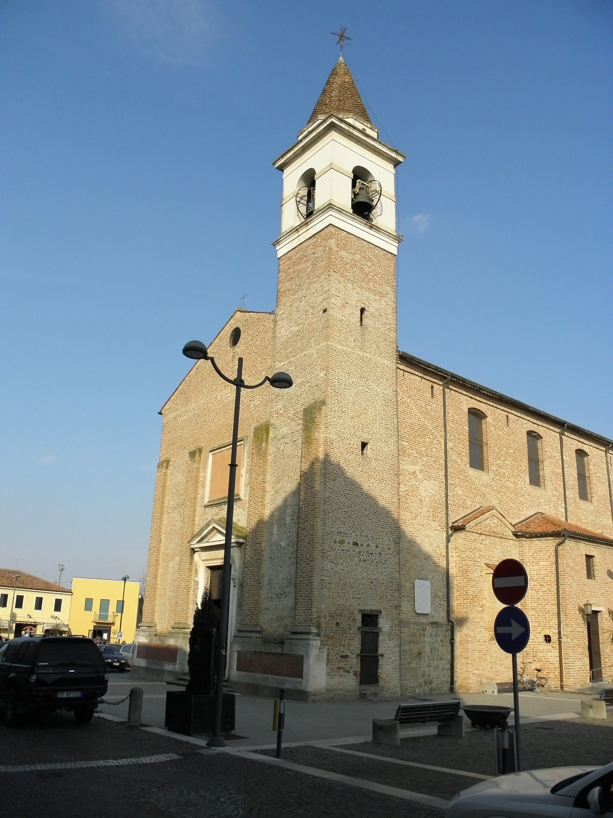 Photo showing: Cartura, la chiesa di parrocchiale di Santa Maria Assunta.