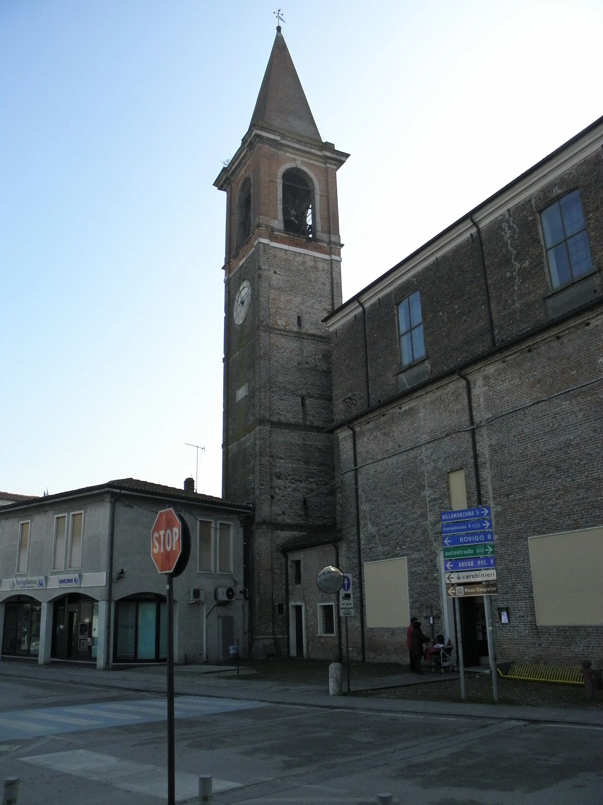 Photo showing: San Giovanni Battista church in Costa di Rovigo, church tower.