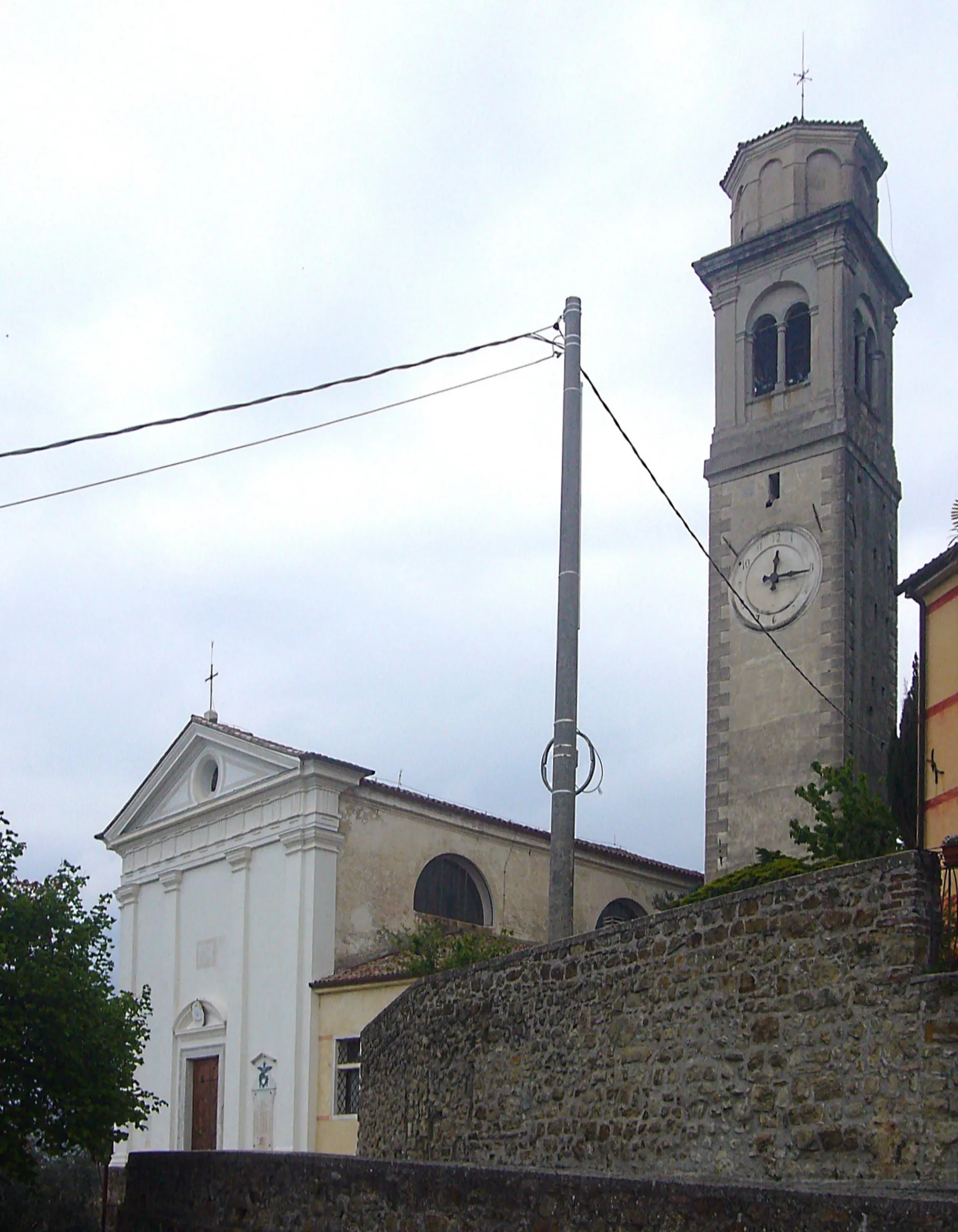 Photo showing: La chiesa parrocchiale di San Nicola Vescovo a Monfumo, in Veneto