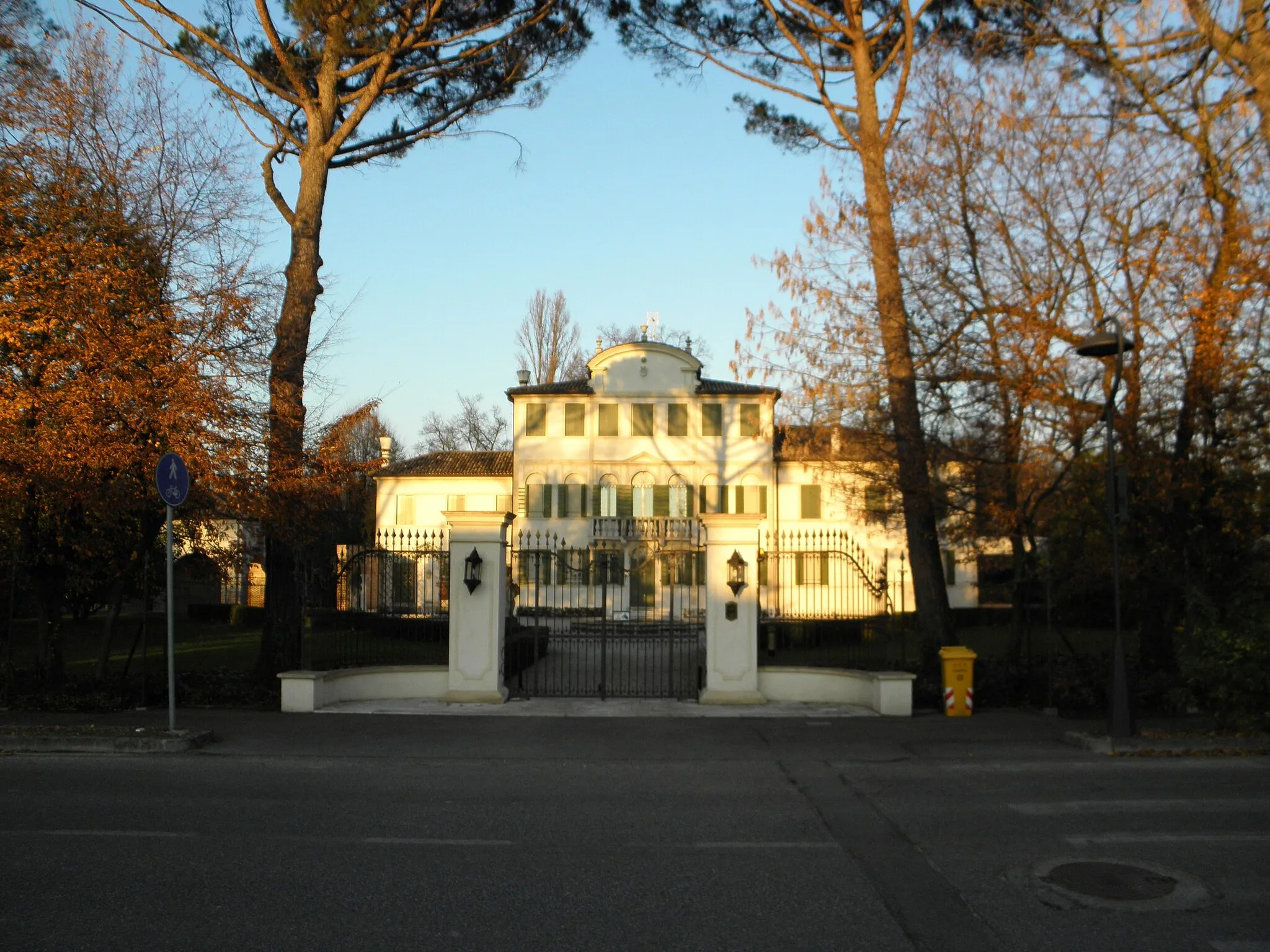 Photo showing: Spercenigo, frazione del comune di San Biagio di Callalta:Villa Marzotto Caotorta.