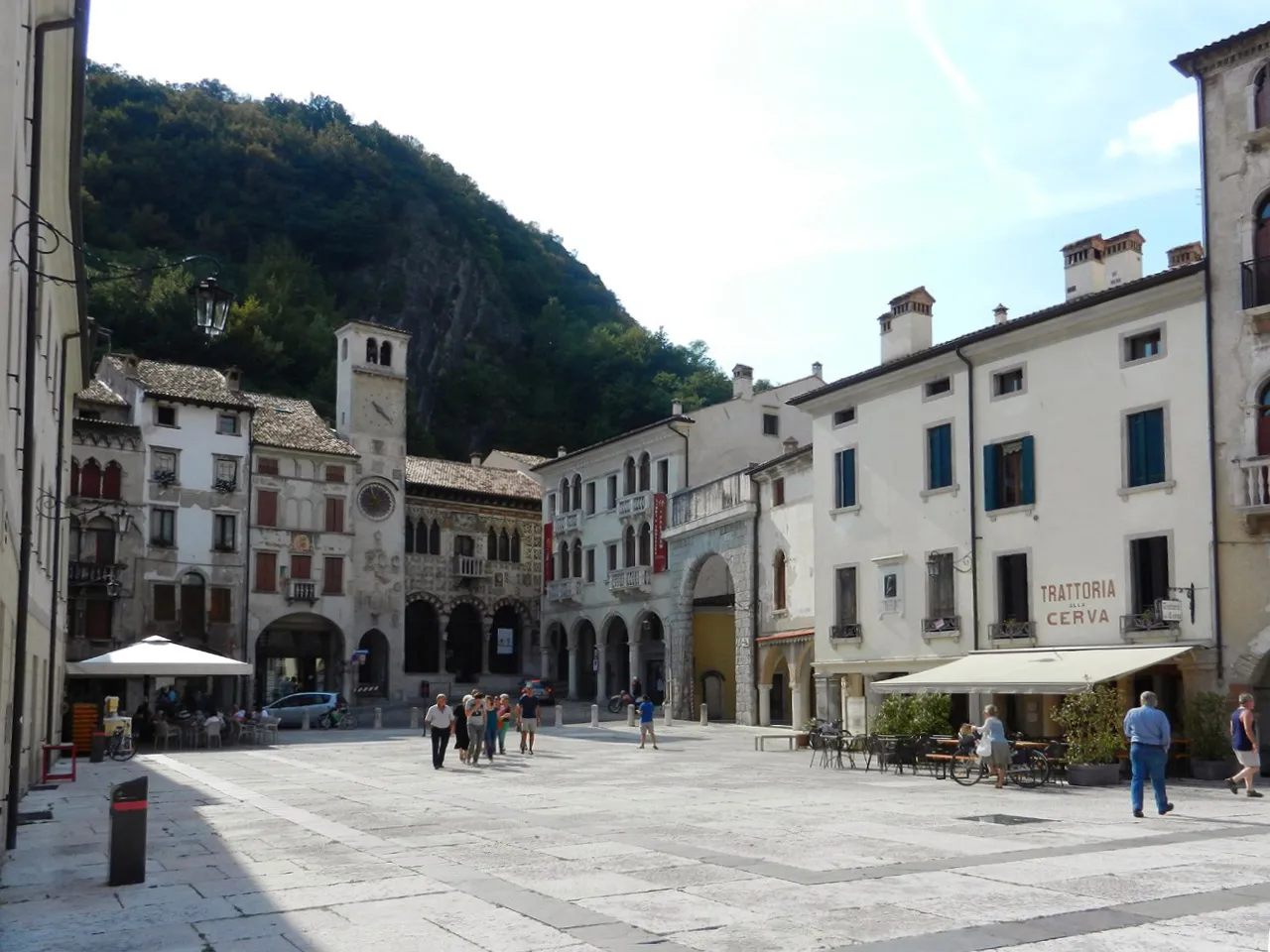 Photo showing: Vittorio Veneto (Serravalle) - Piazza Flaminio