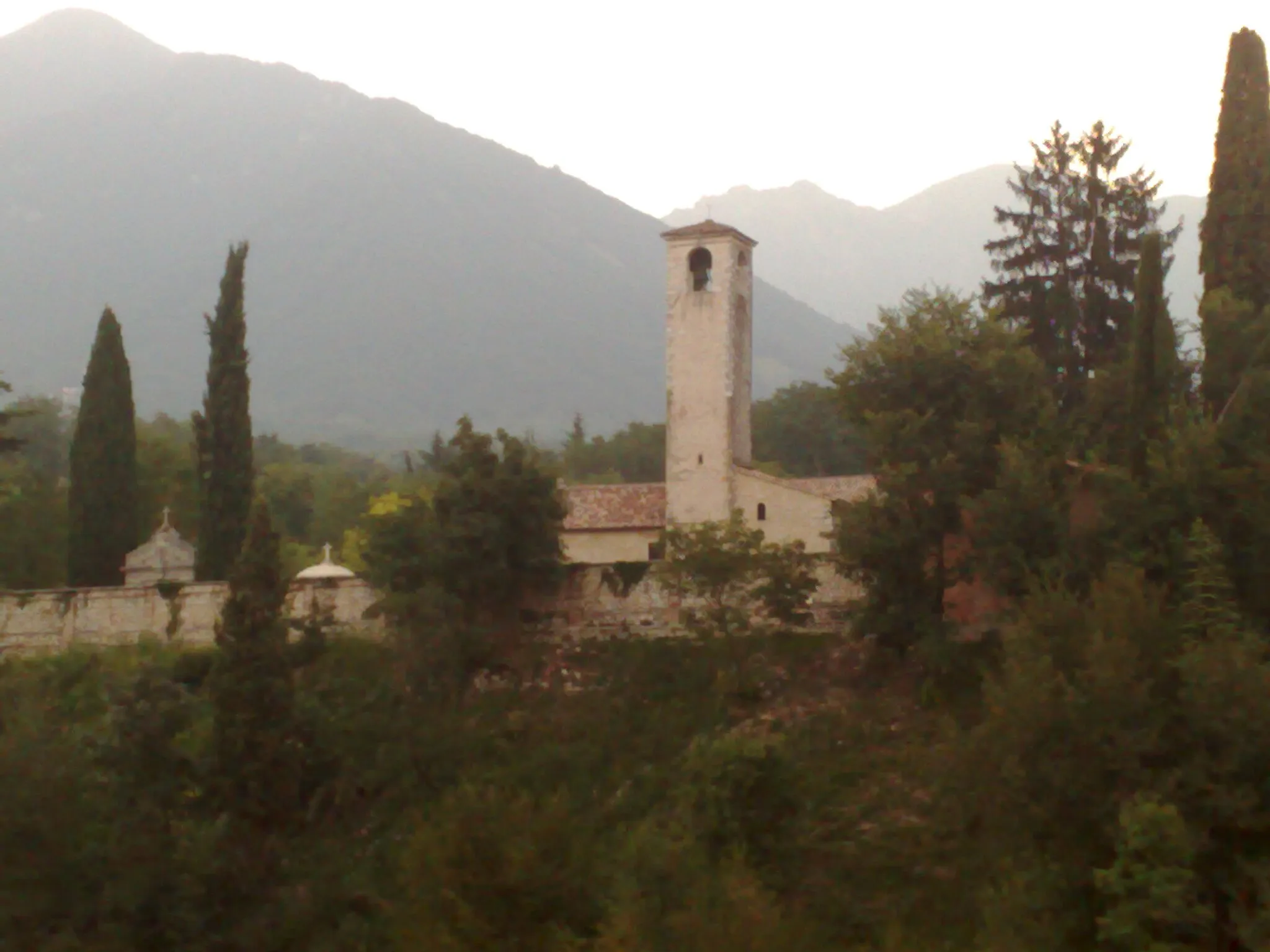Photo showing: Campanile della chiesetta di San Pancrazio di fianco al cimitero di Crespano del Grappa