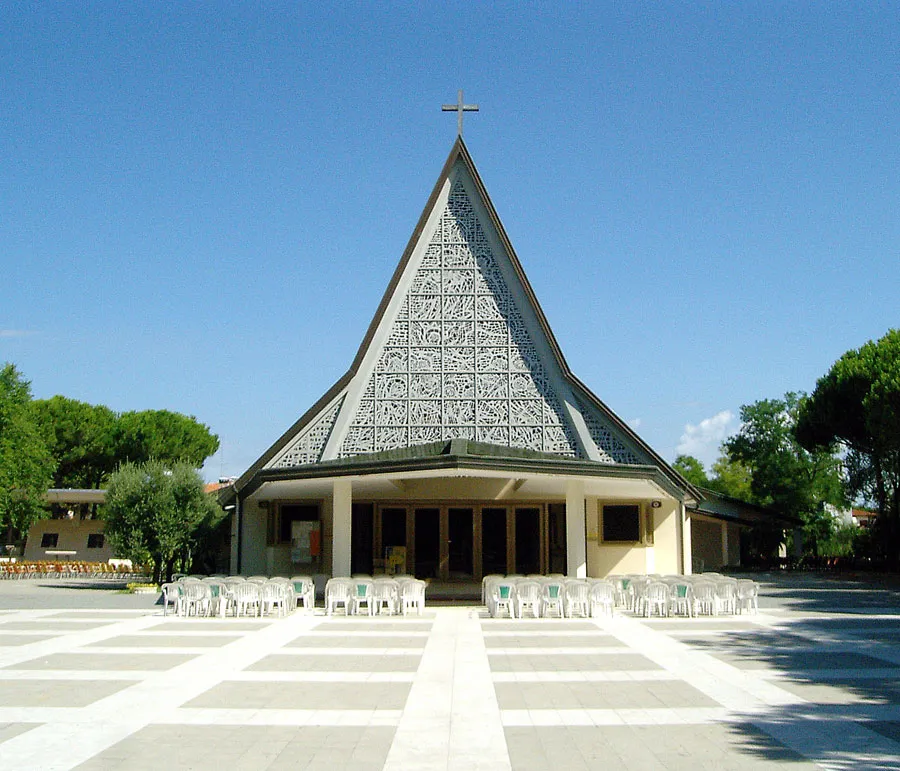 Photo showing: Saint Marys Church in Bibione