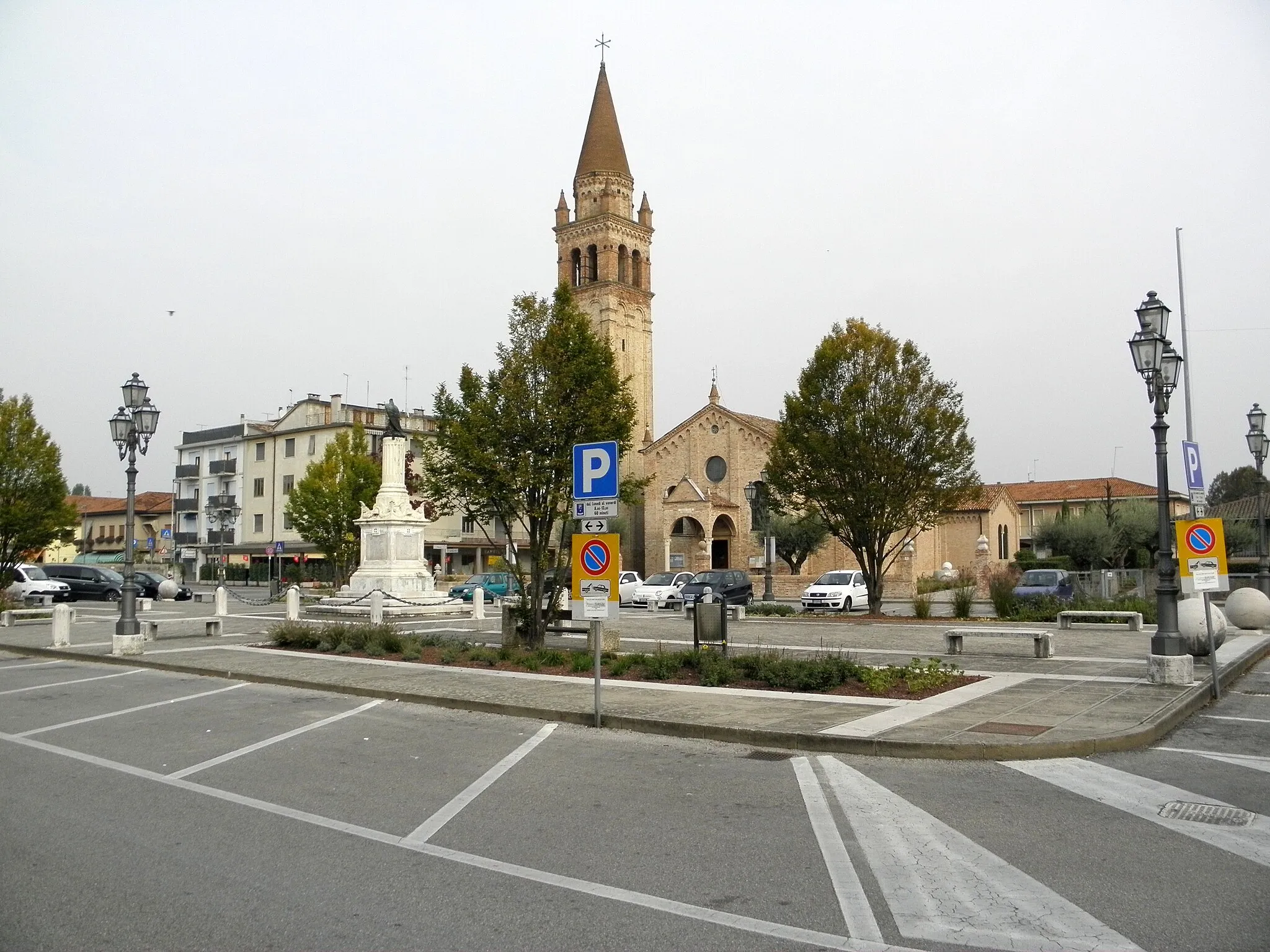 Photo showing: Pianiga, Piazza san Martino.