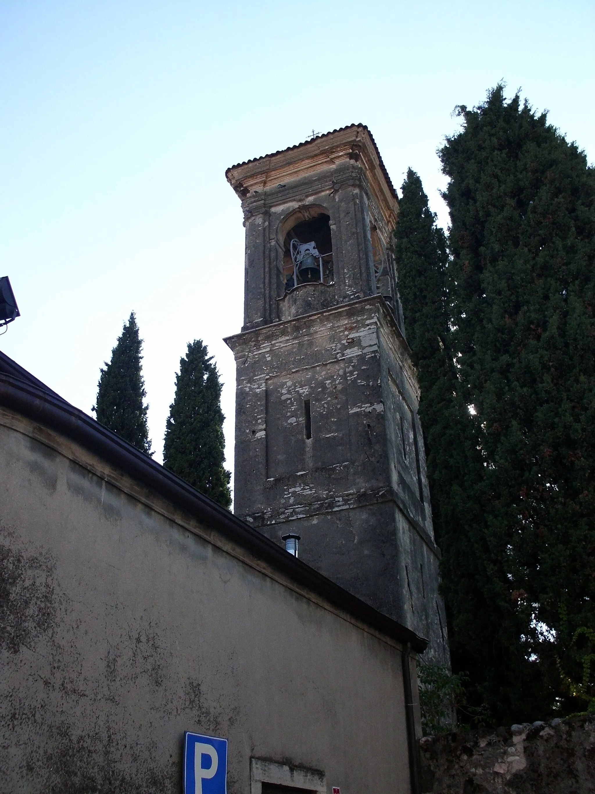 Photo showing: Campanile della chiesa di S. Egidio in Tregnago (VR).