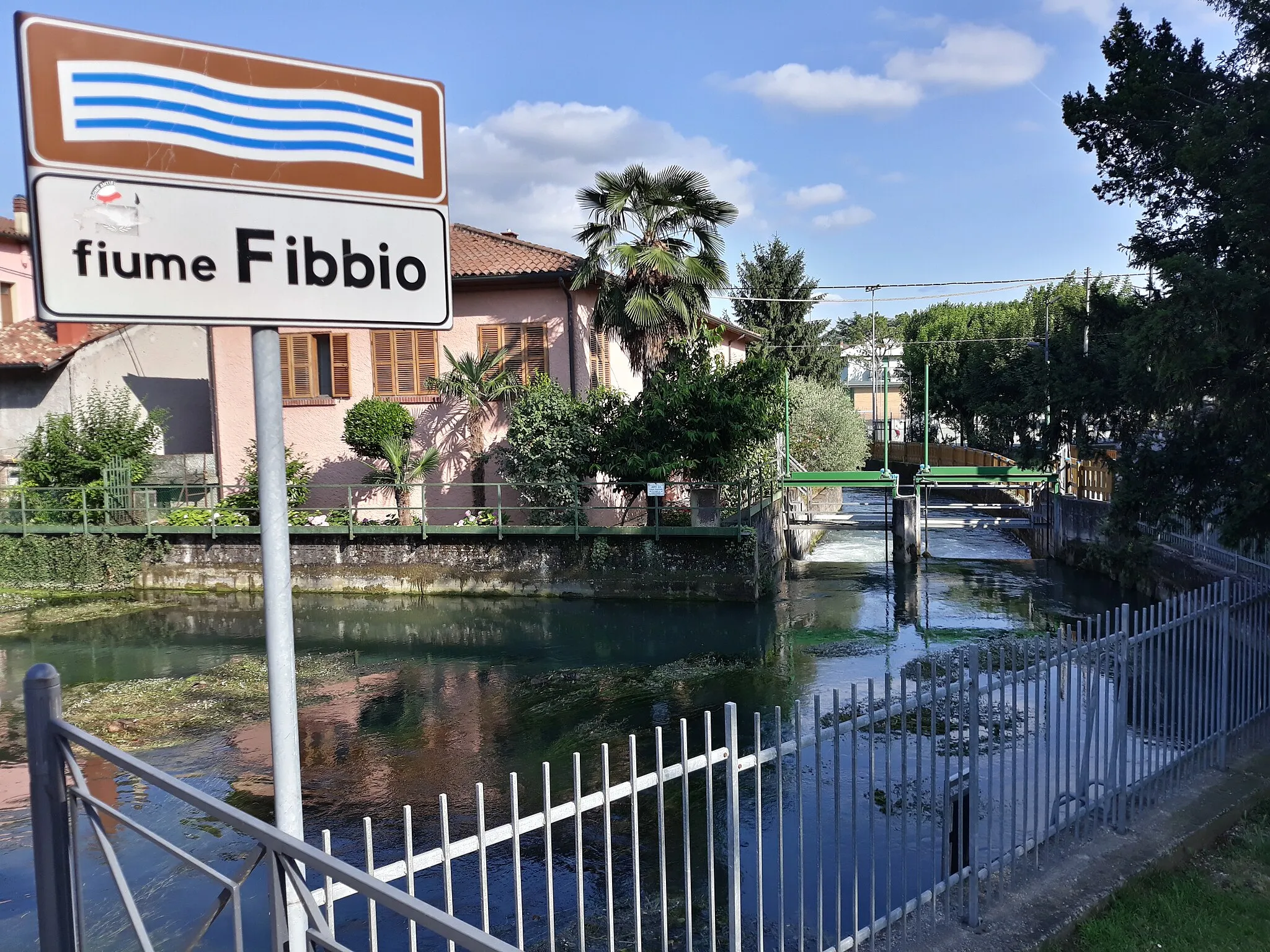 Photo showing: Fiume Fibbio nel suo passaggio a San Martino Buon Albergo