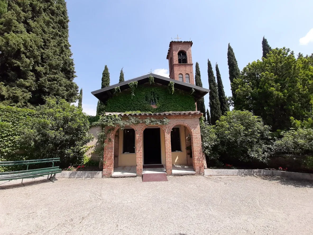 Photo showing: Facciata e campanile della chiesa di S. Marco - Comune di Illasi (VR).