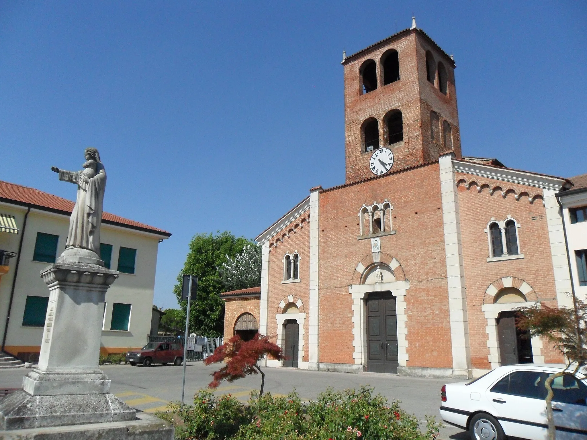 Photo showing: L'antica pieve di Cologna, situata a pochissimi chilometri dal comune.