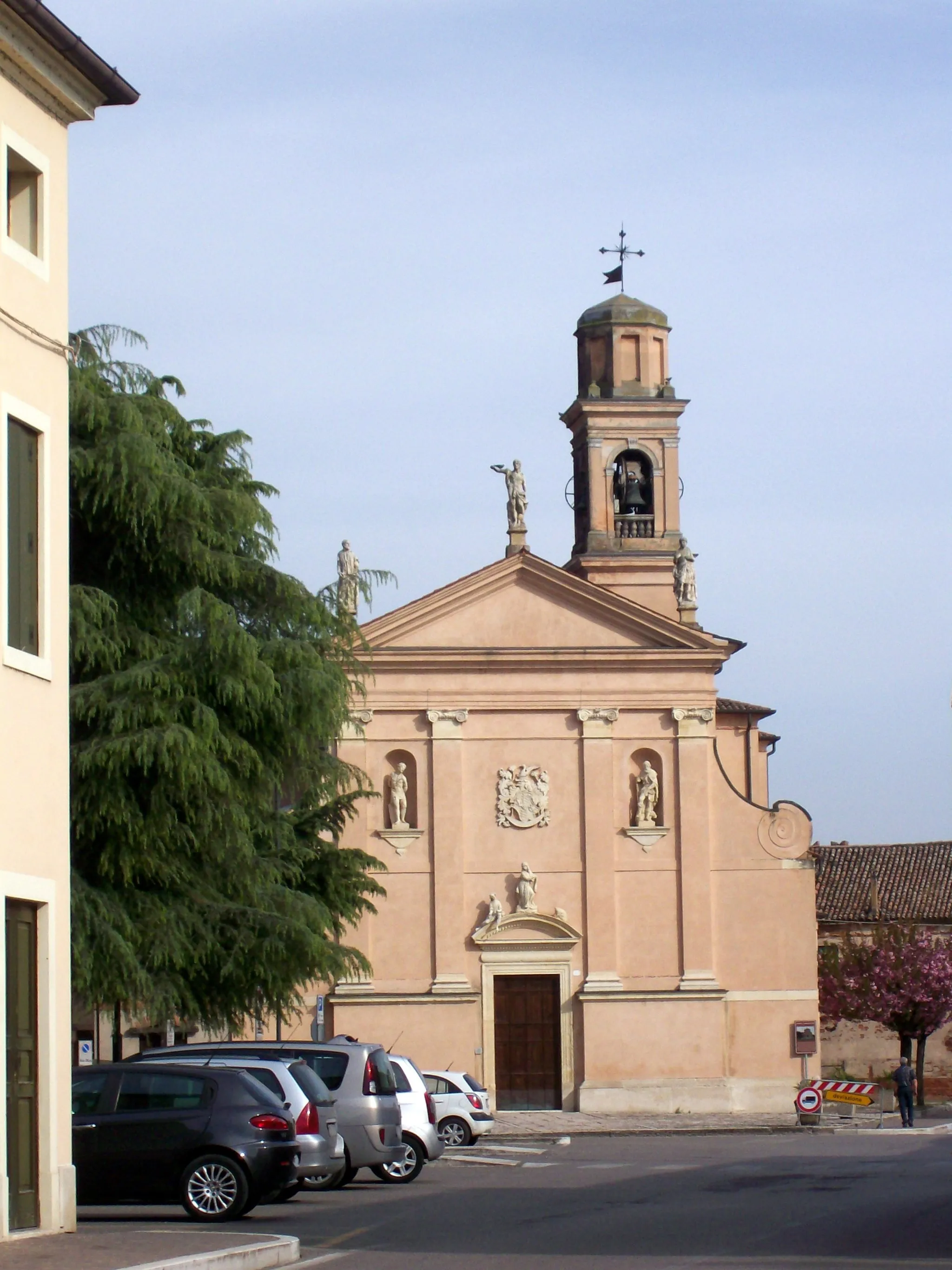 Photo showing: Chiesa parrocchiale di Veronella (VR).