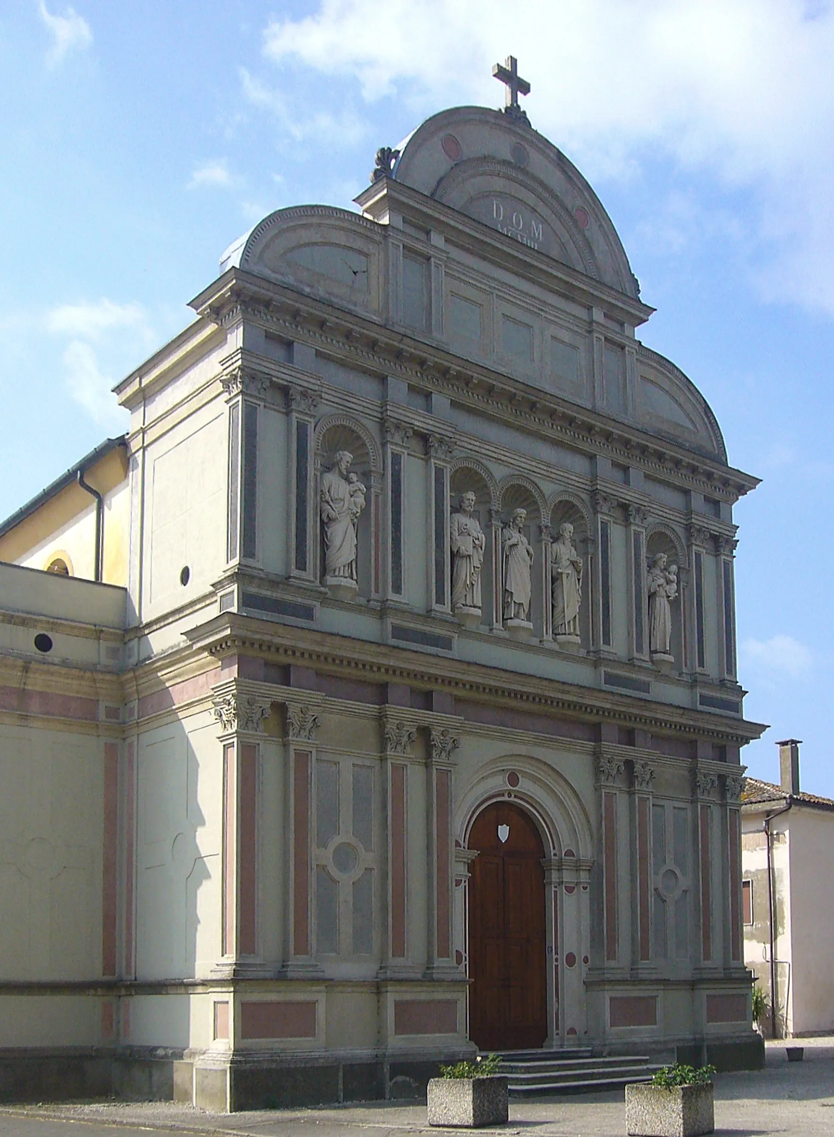 Photo showing: La chiesa di San Michele Arcangelo a Montegaldella, in provincia di Vicenza