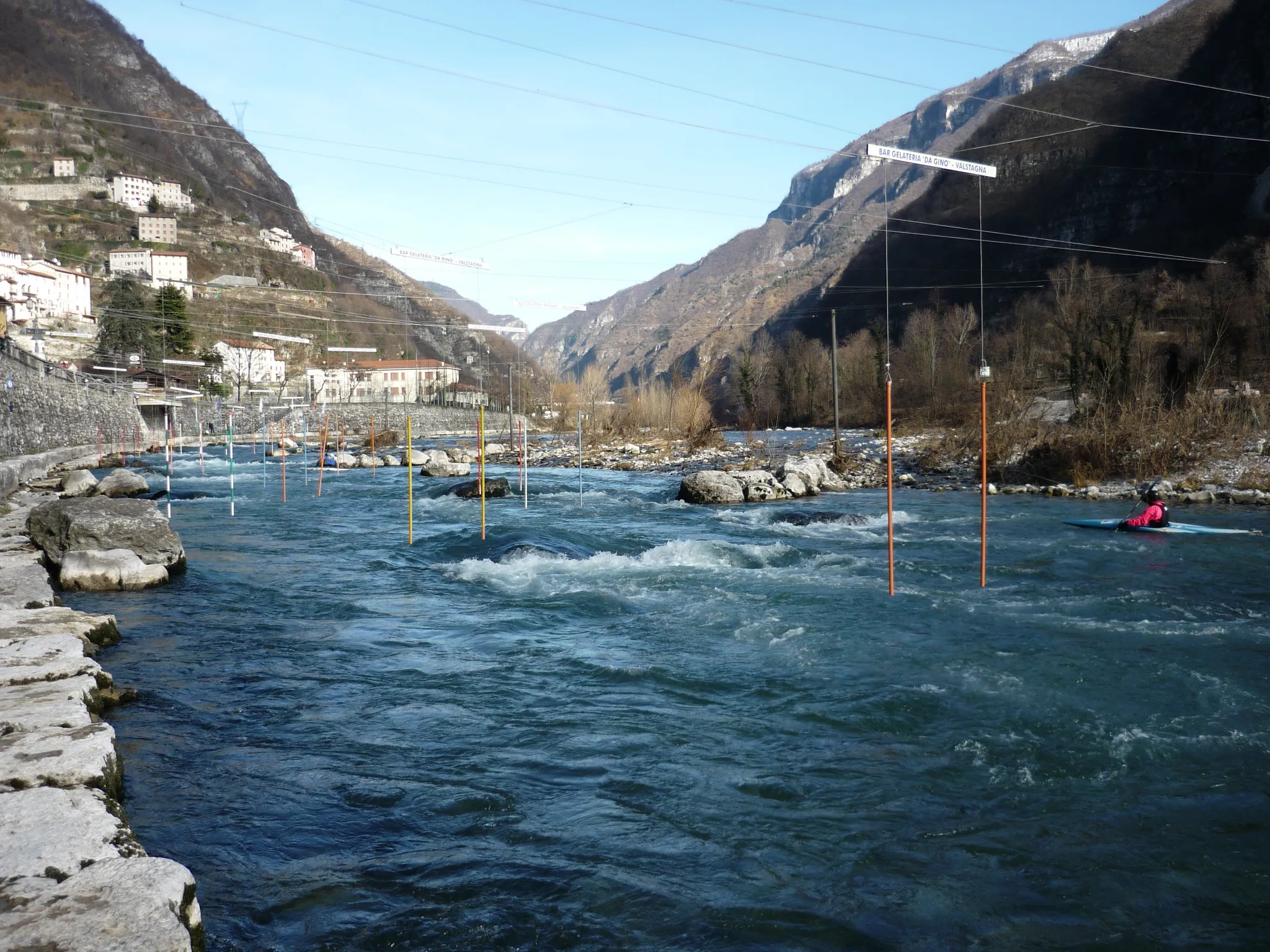 Photo showing: Percorso di Canoa Slalom