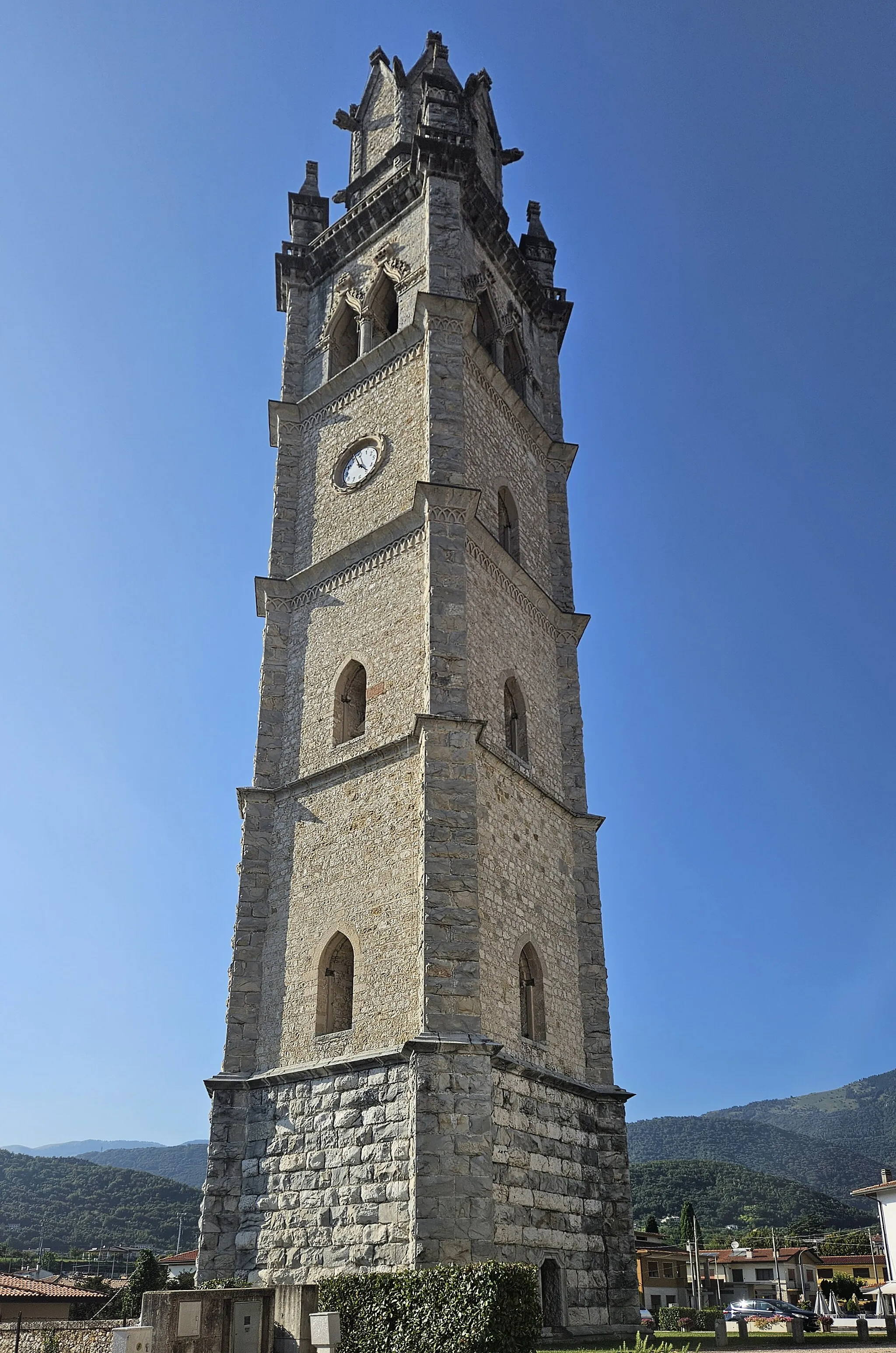 Photo showing: Il campanile chiesa parrocchiale di Santa Maria Assunta a Fregona, in Veneto