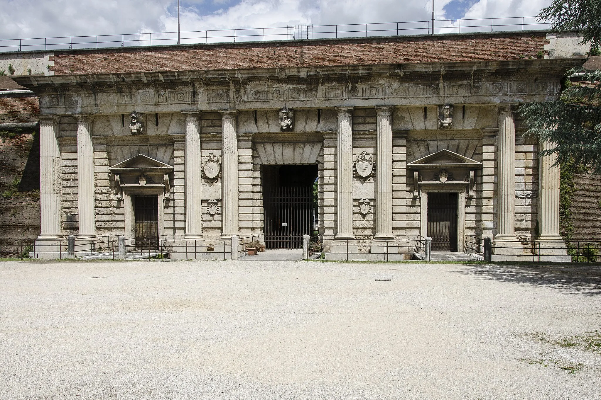 Photo showing: Porta Palio a Verona, opera di Michele Sanmicheli