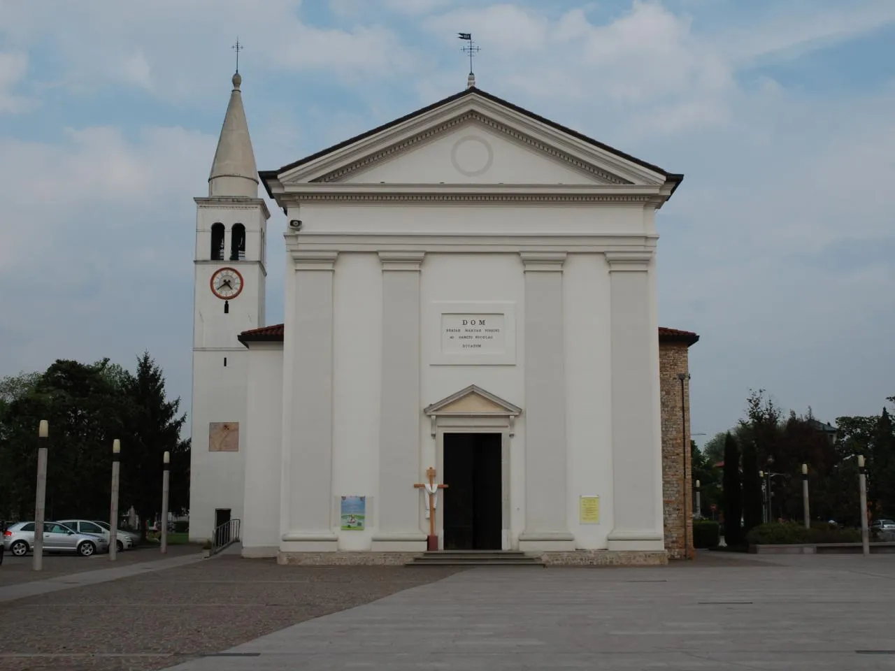 Photo showing: Chiesa di Fiume Veneto