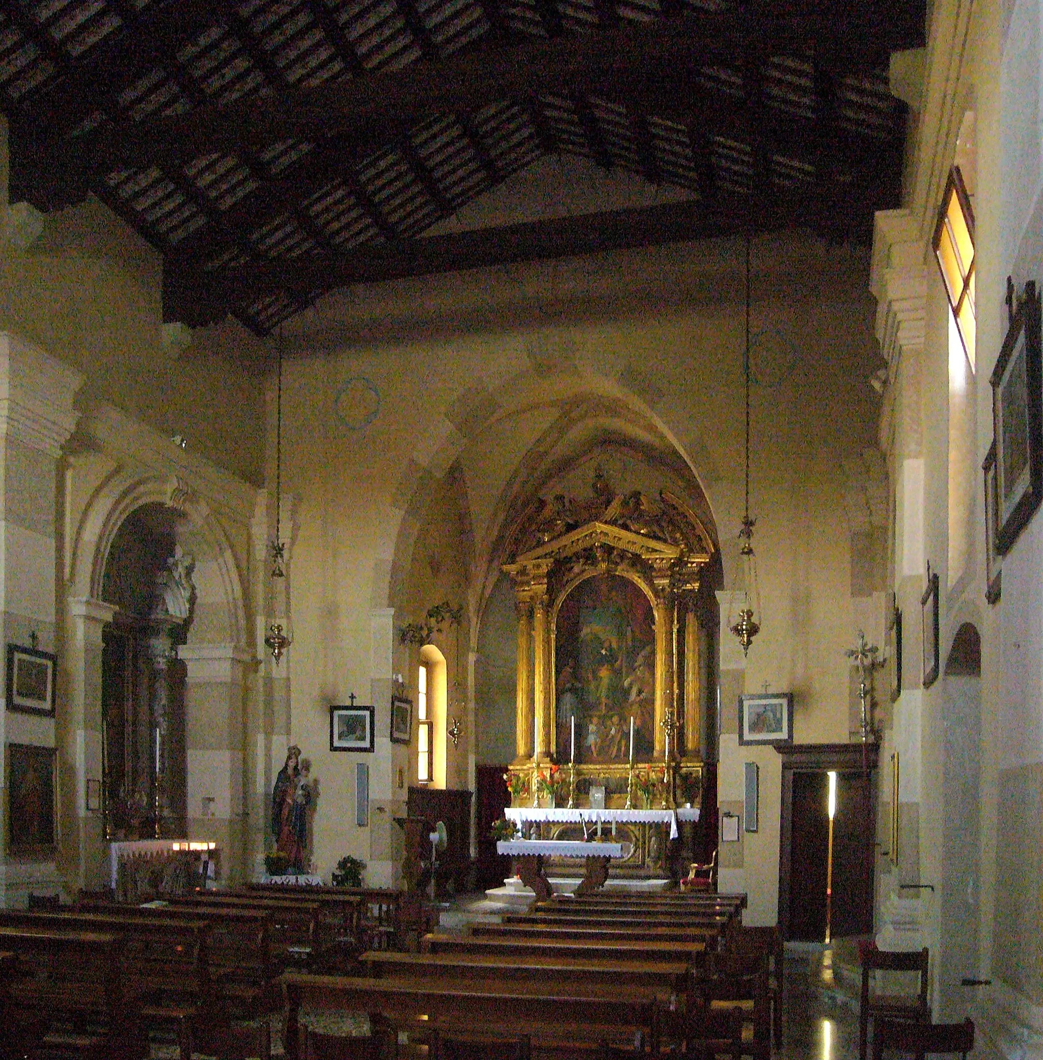 Photo showing: L'interno della chiesa di San Giacomo Apostolo a Lestizza