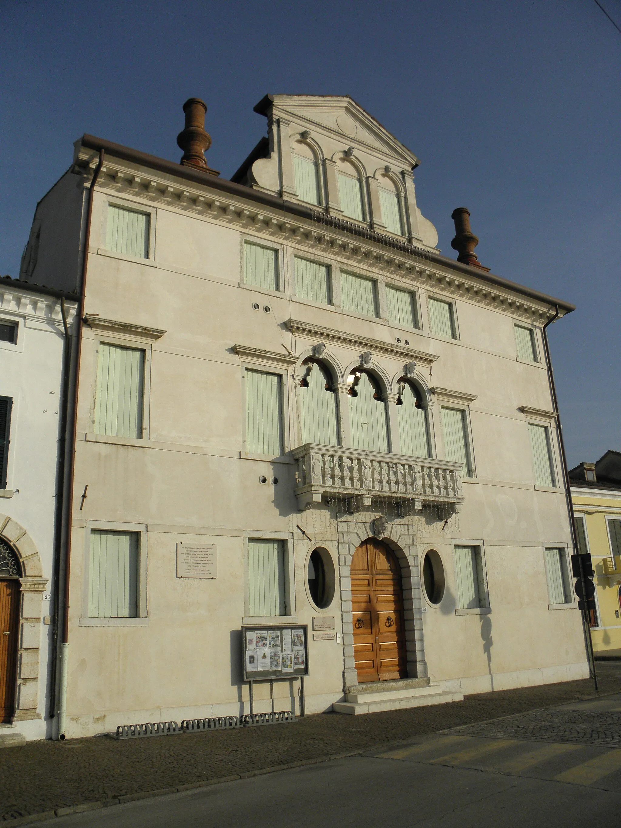 Photo showing: Codigoro: il Palazzo del Vescovo (XII-XVIII secolo).
