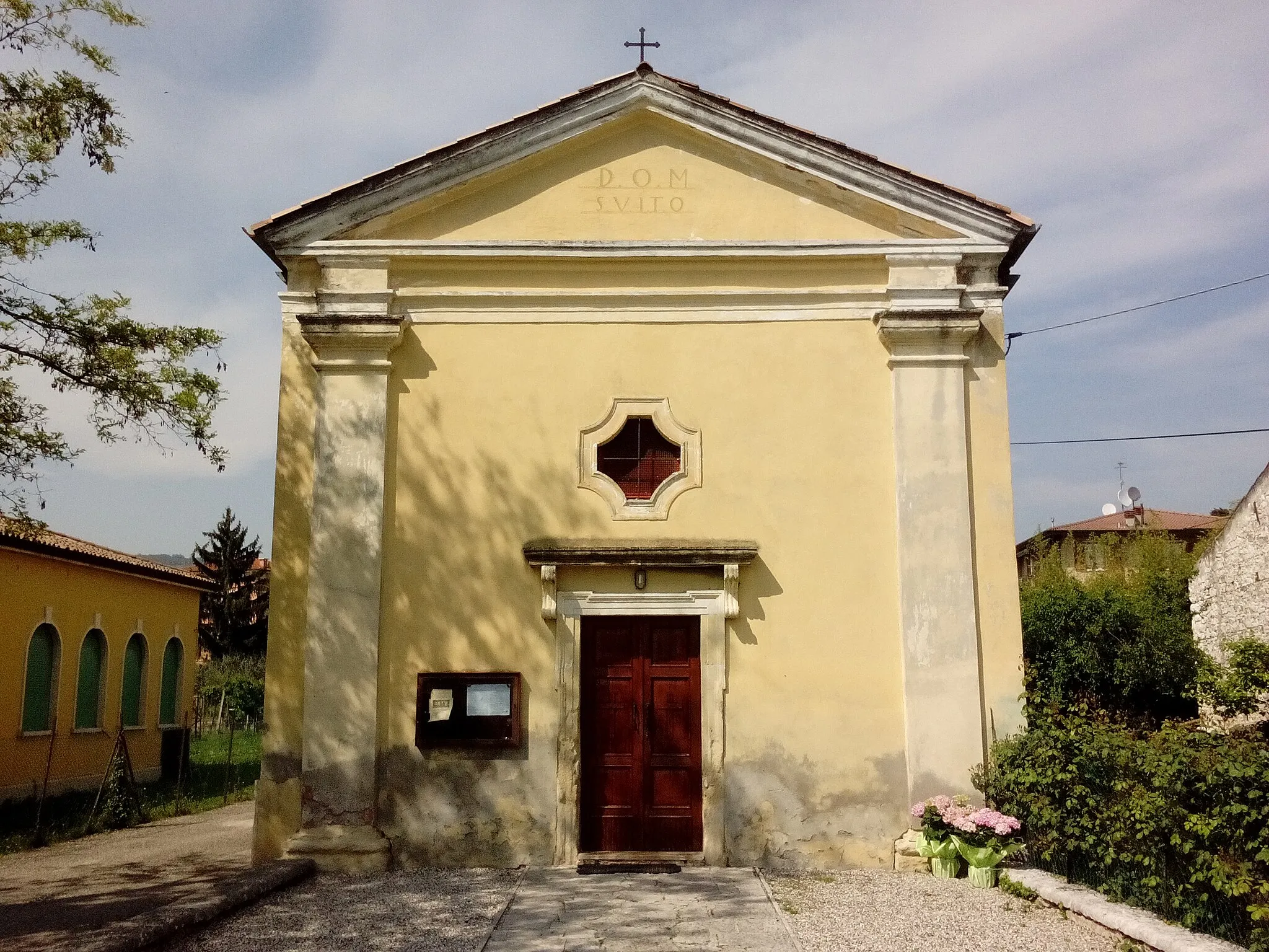 Photo showing: Chiesetta di san Vito (costruita nel 1806 su di una precedente). Negrar, provincia di Verona.