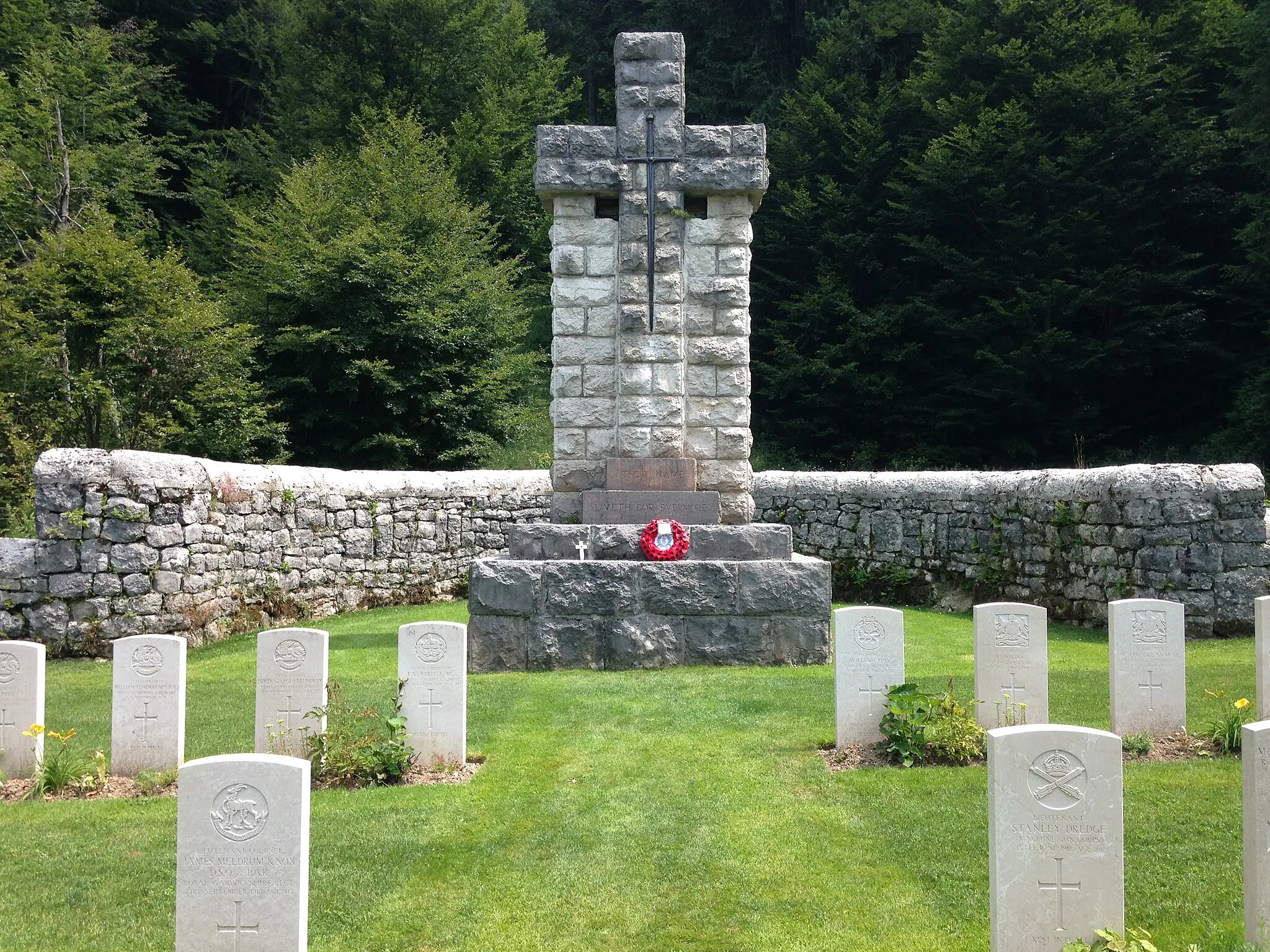 Photo showing: British military cemetery of Granezza di Lusiana, province of Vicenza, Italy.