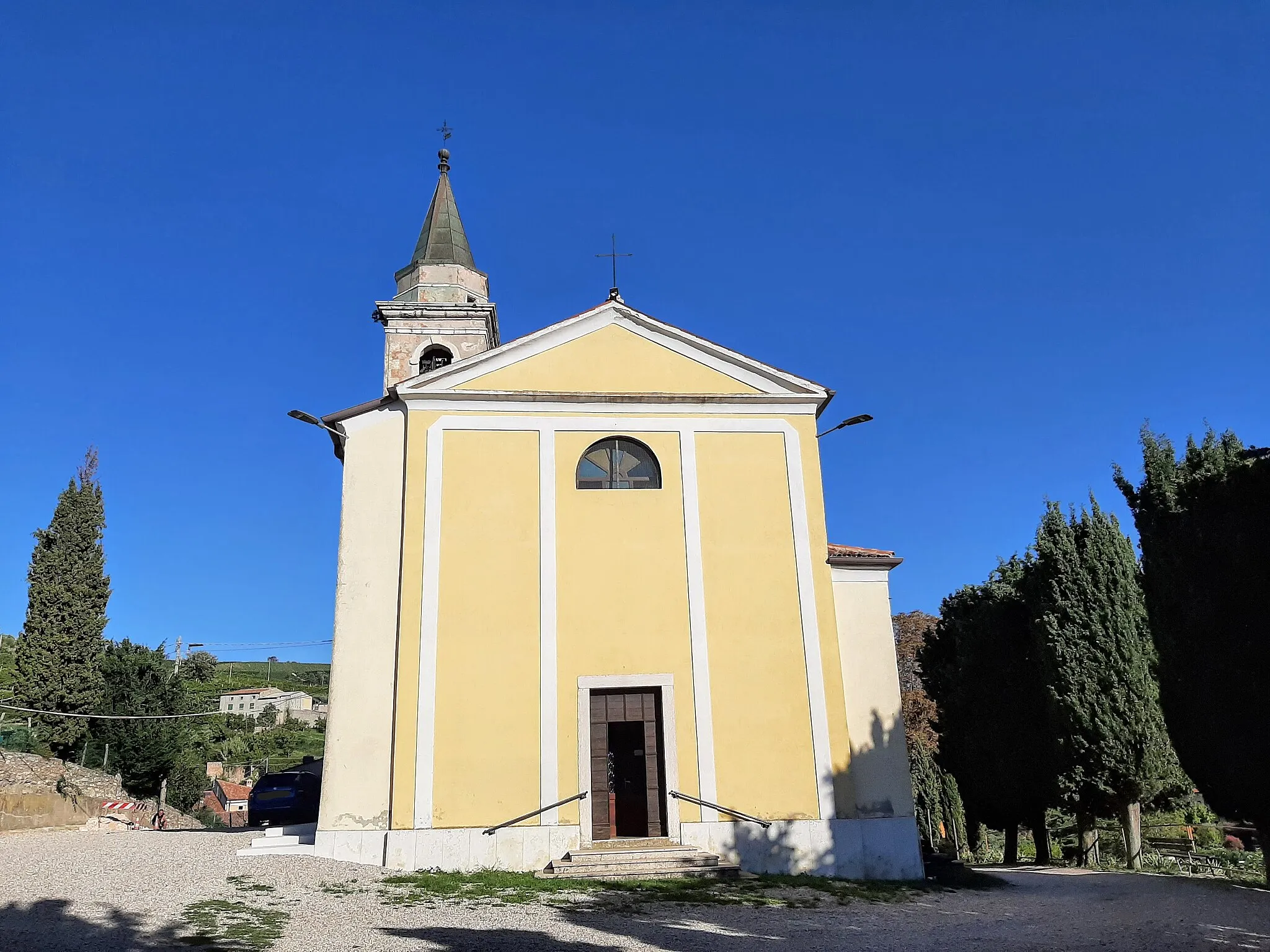 Photo showing: Chiesa parrocchiale di S. Bernardo Abate in Campiano di Cazzano di Tramigna (VR).