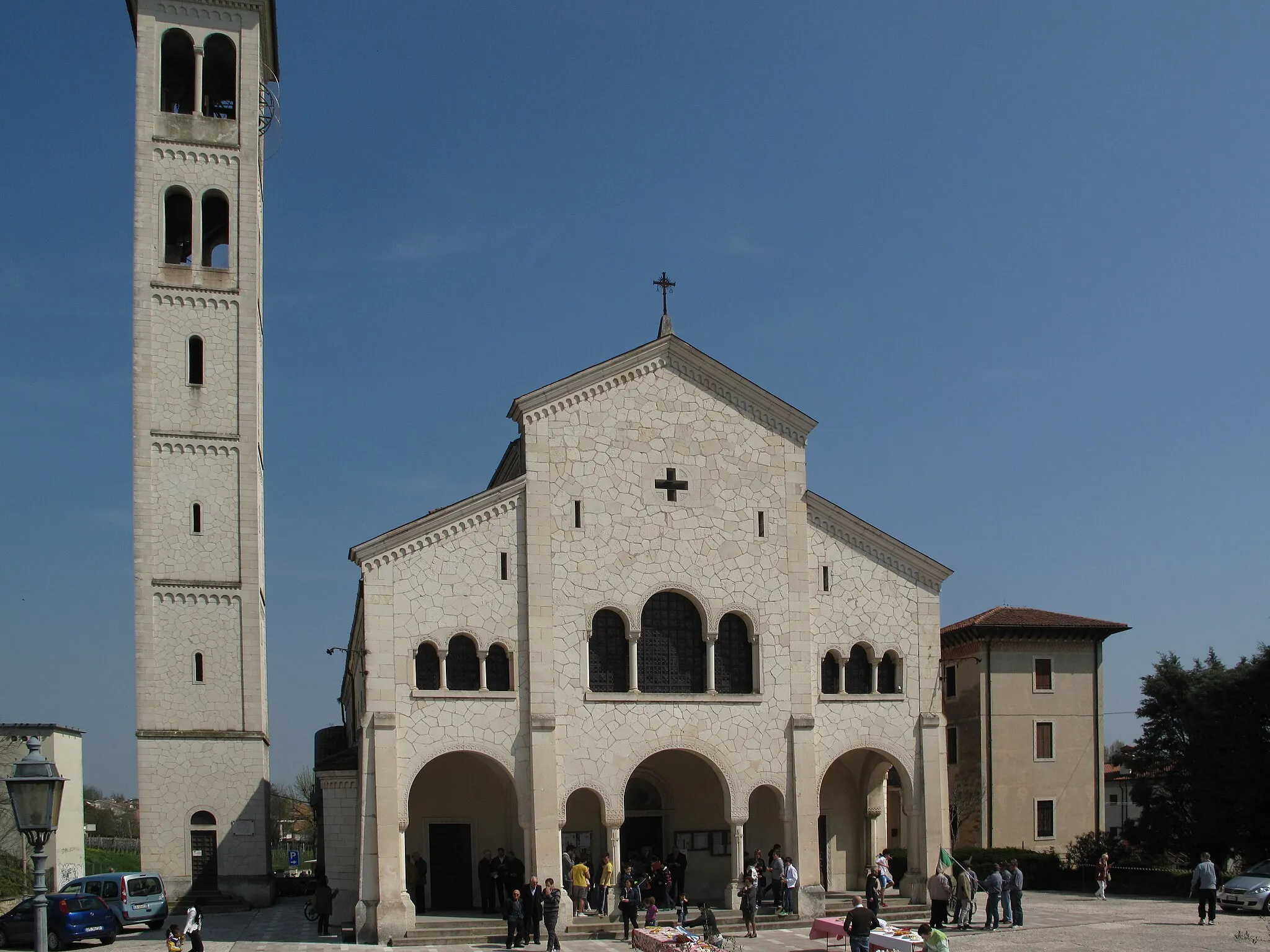 Photo showing: Costozza di Longare - Chiesa parrocchiale