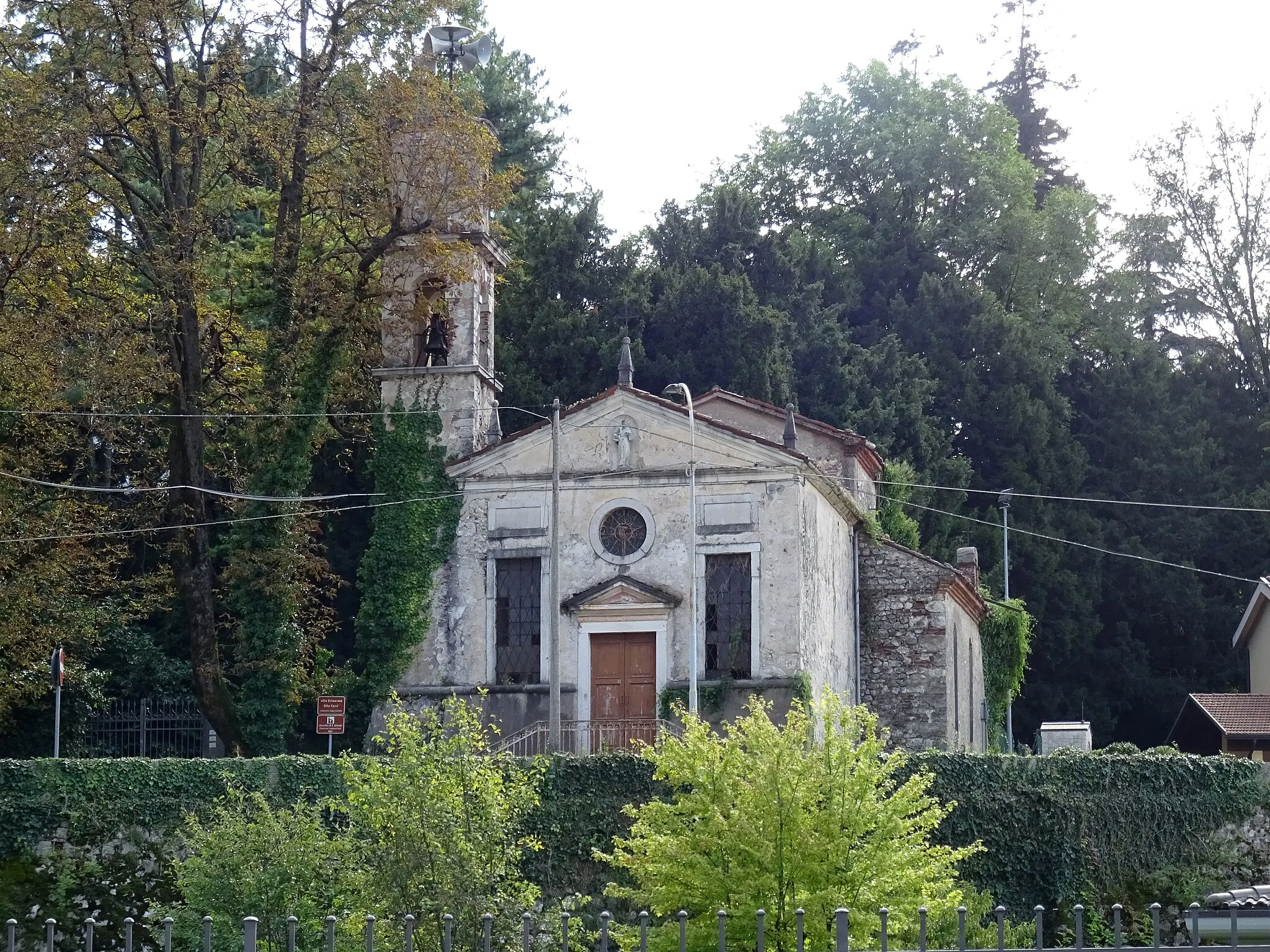 Photo showing: Seghe di Velo (Velo d'Astico, Veneto, Italy), old Saint Anthony of Padua church