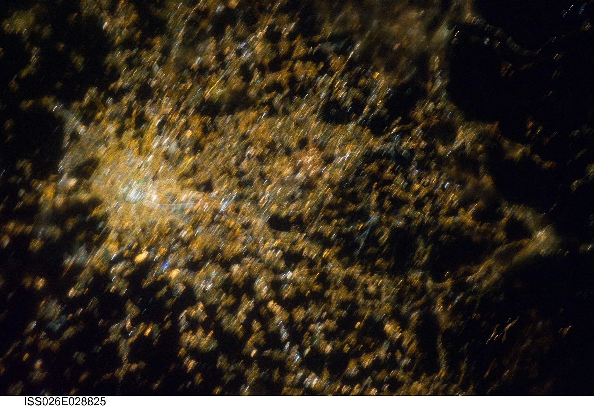 Photo showing: View of Italy taken during ISS Expedition 26.