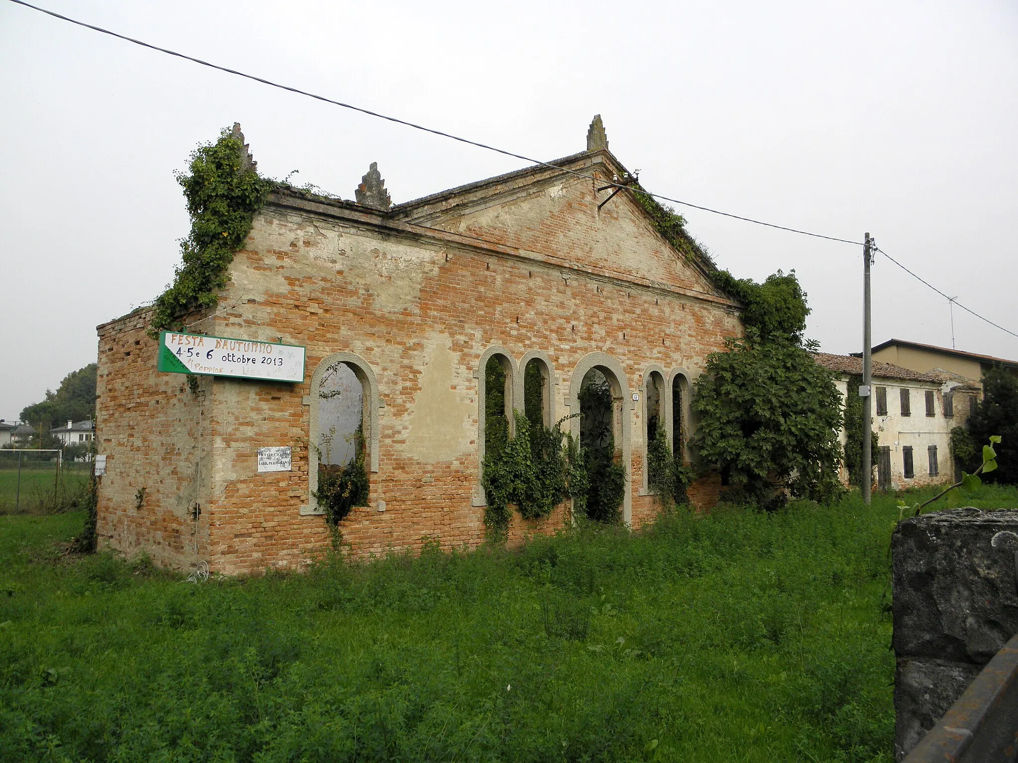 Photo showing: Scaltenigo, frazione di Mirano: casa diroccata.
